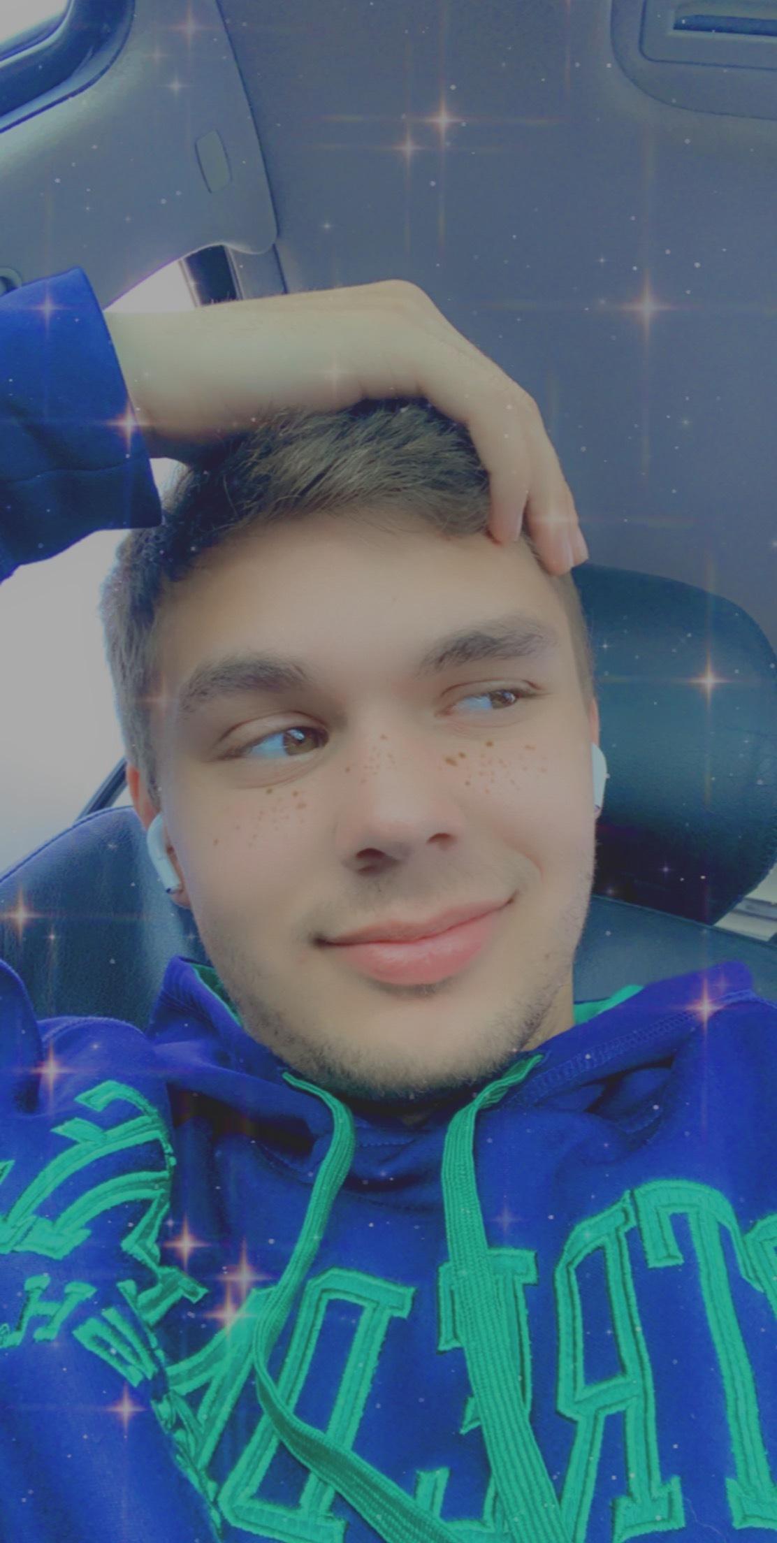 Ethan Lohraff profile image