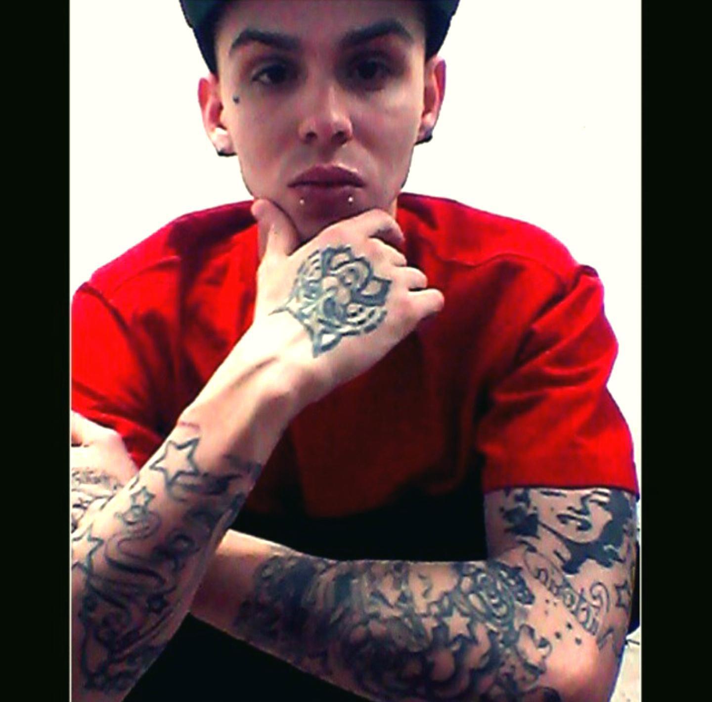 Tony Ray profile image