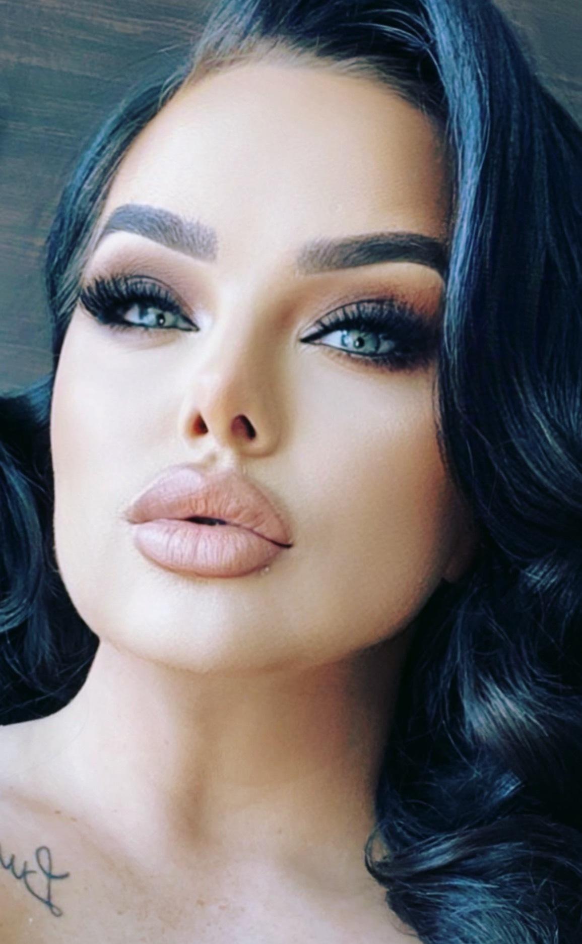 European👅Treat 🍭 profile image