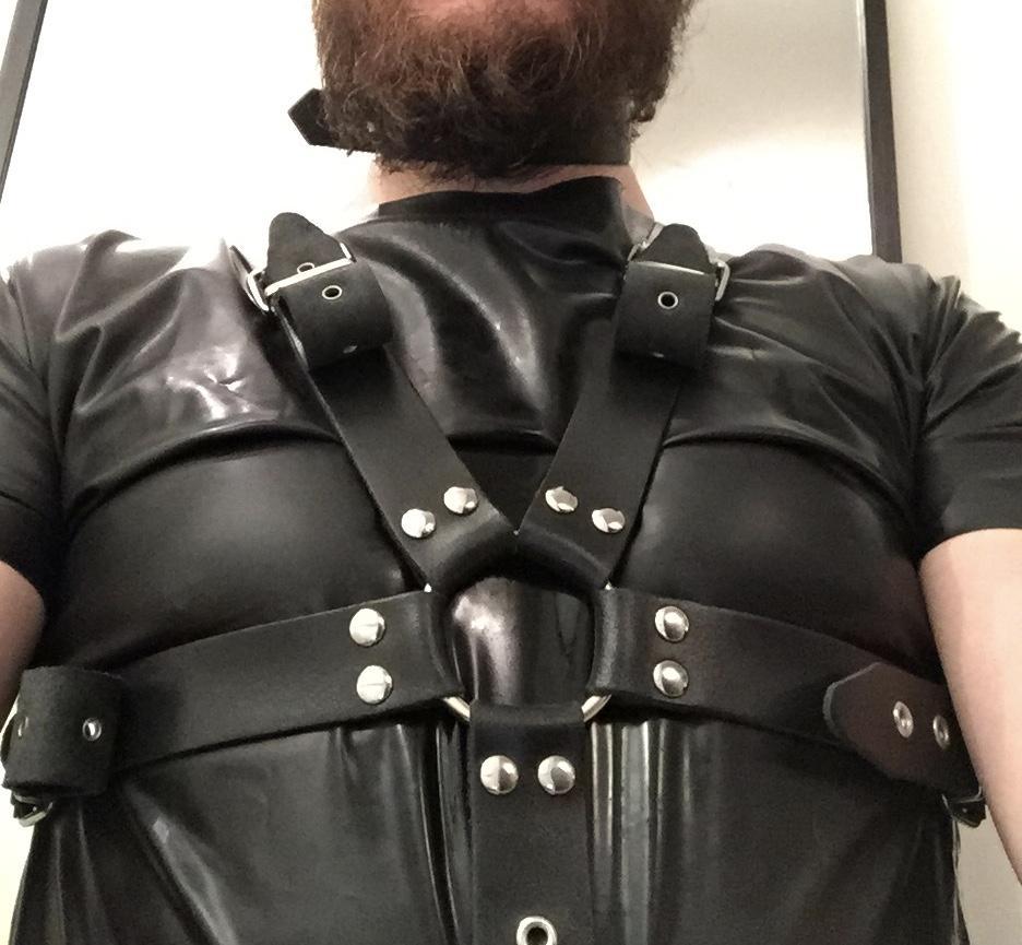 Latex Slave profile image