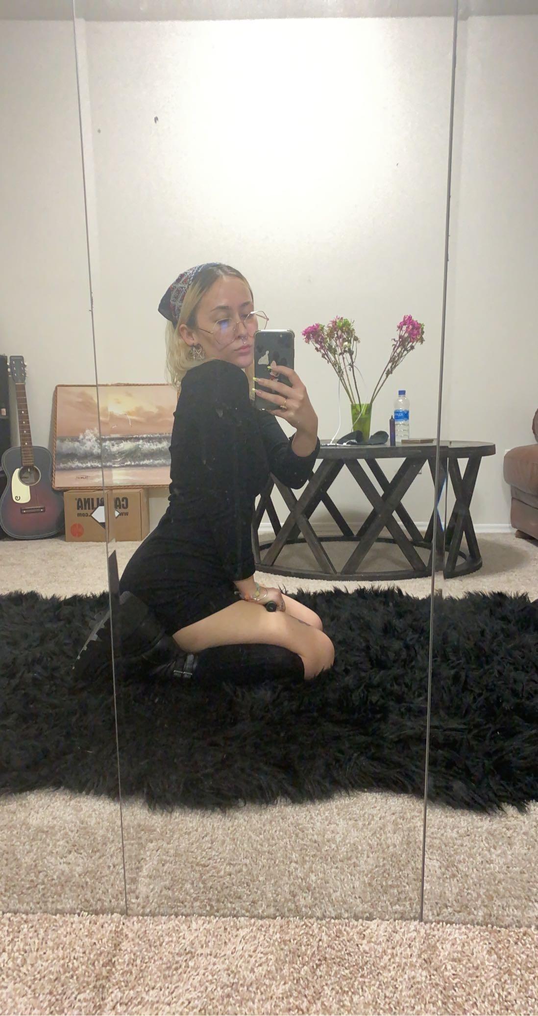 Tee .*, profile image