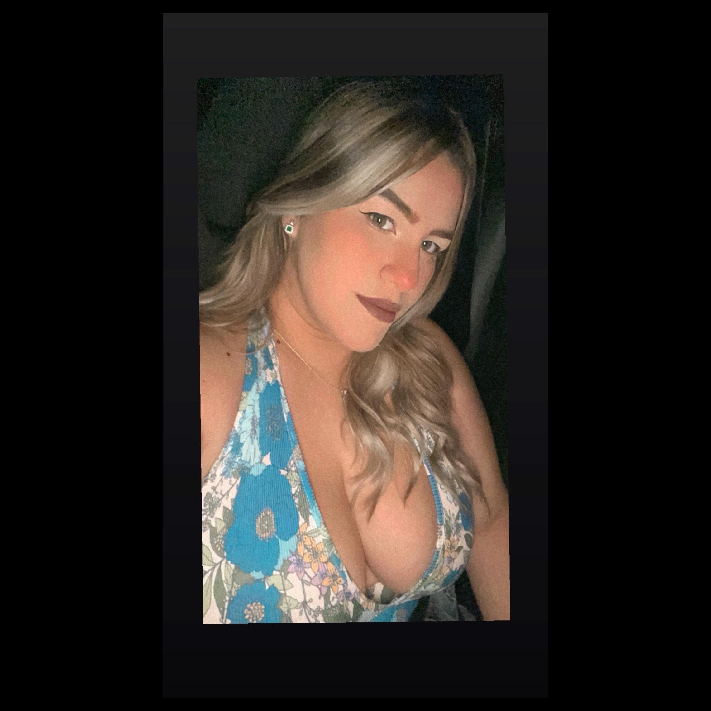 Christina profile image