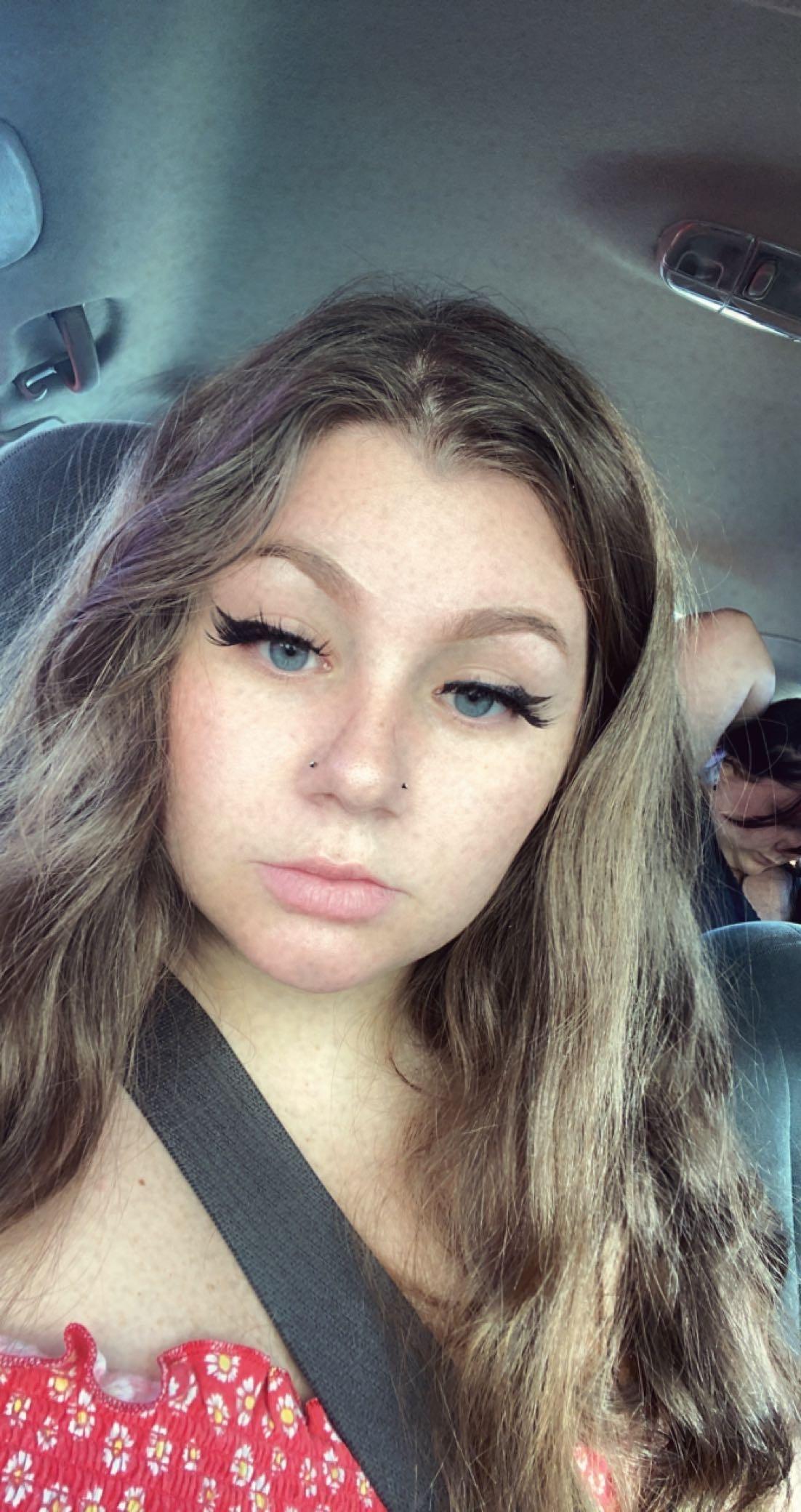 Ashely 🥀 profile image