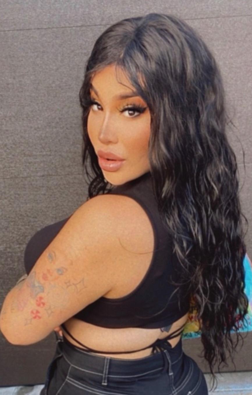 Monicaa Alvaarez 🐰 profile image