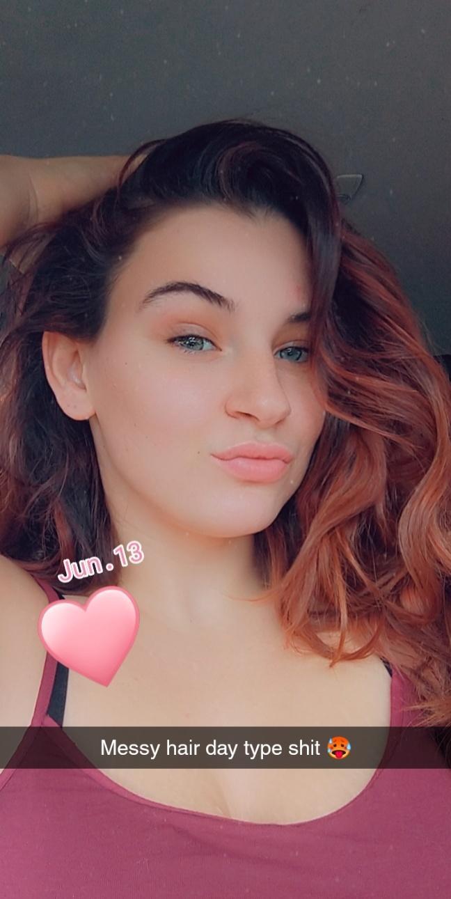 That Bitchhhh baddieee 😋😘😜 profile image