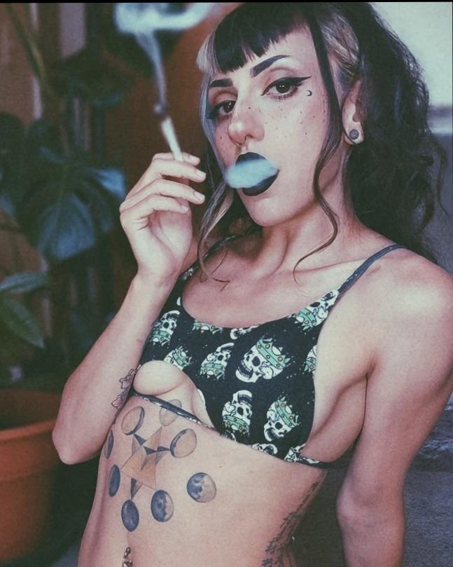 Freyja Moon  🌙 profile image