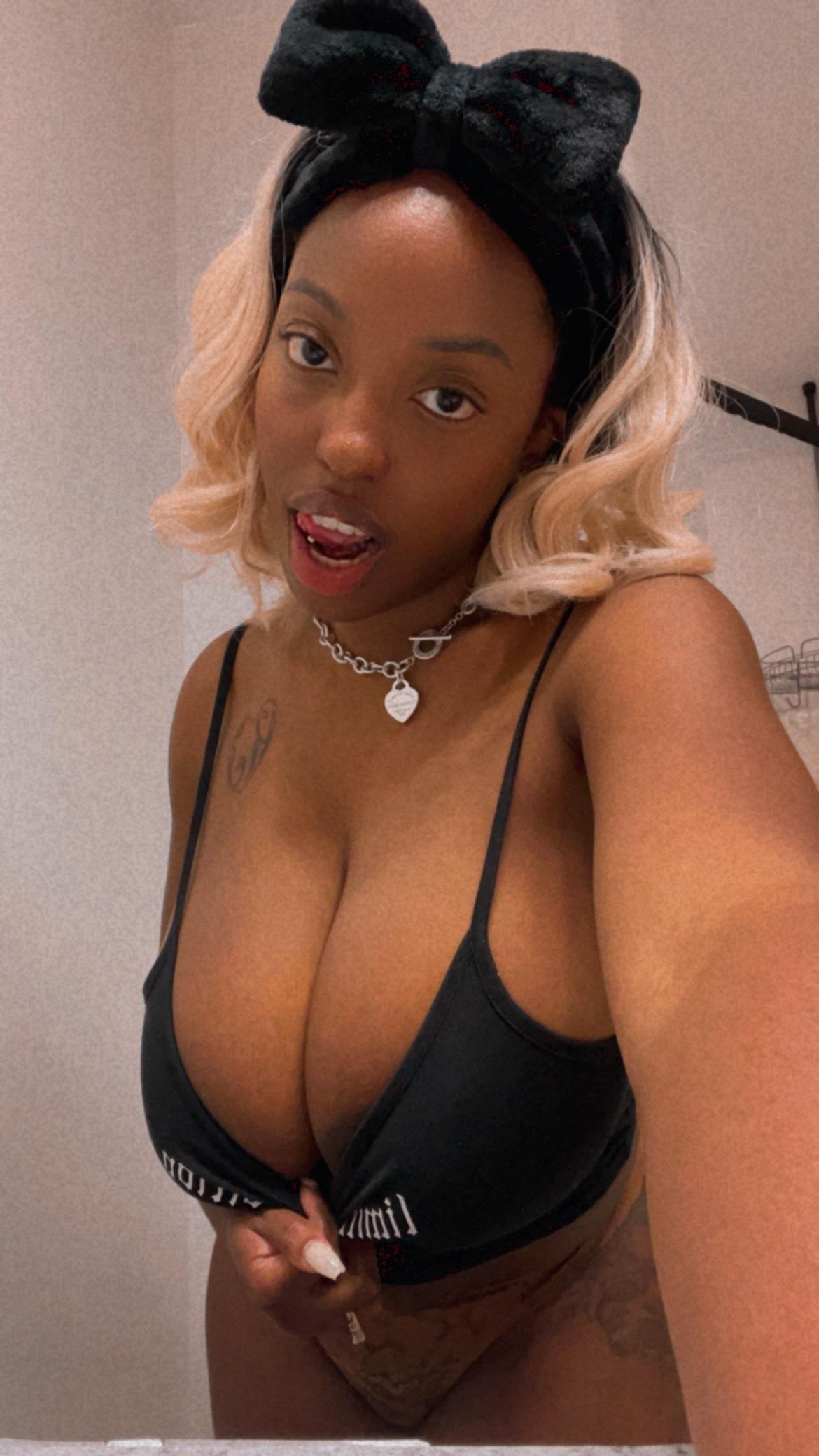 Niyah Renee profile image