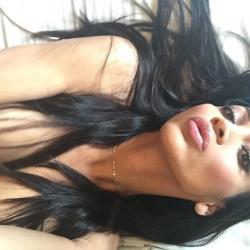 Yasmin Lee profile image