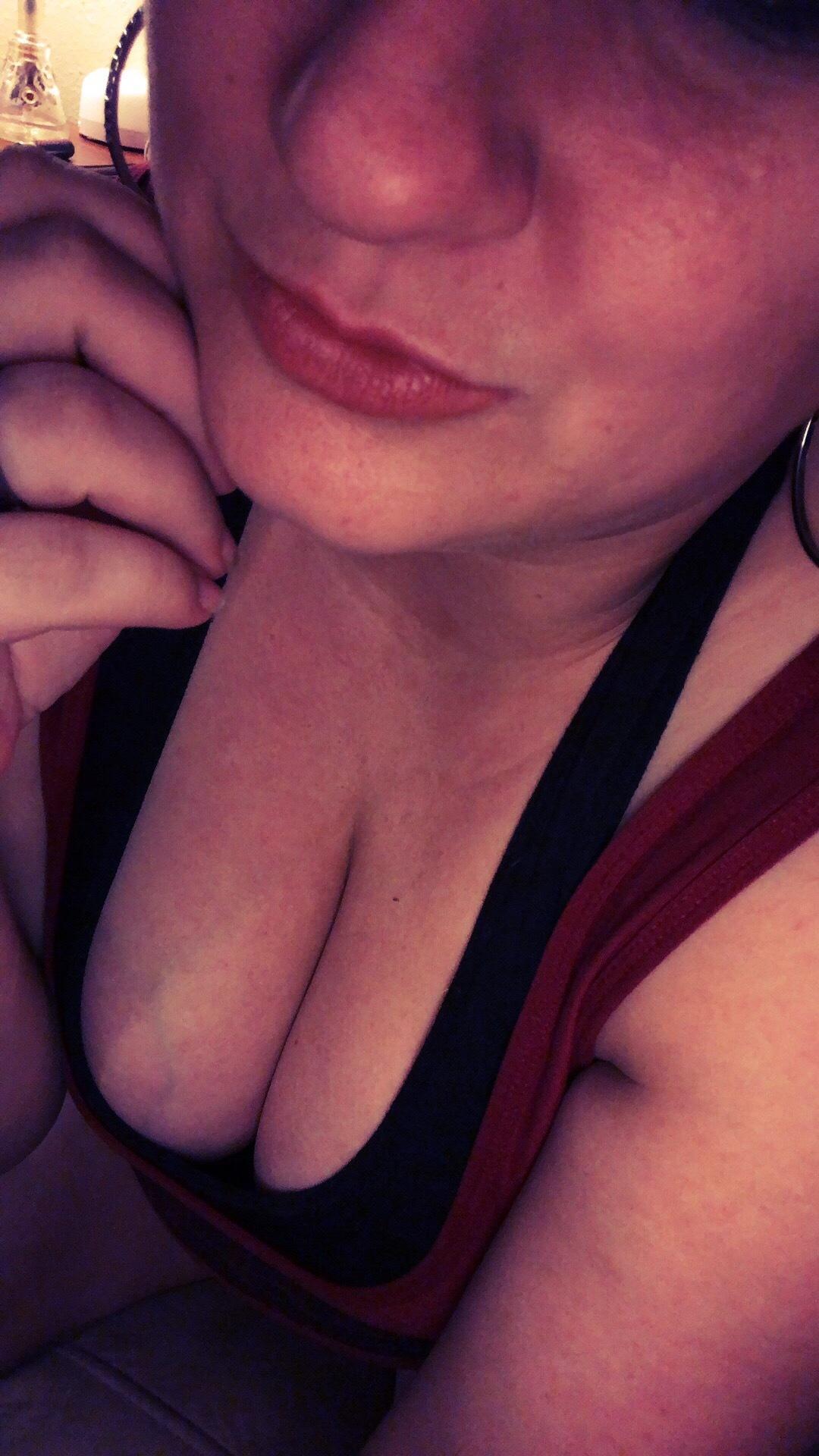 Mrs Amethyst profile image