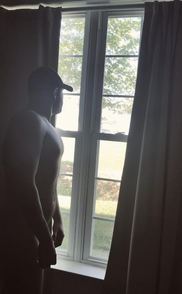 Mike The Neighbor profile image