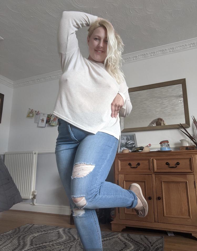 Lizzy Loves 🚀 🅲🆁🆈🅿🆃🅾 🅲🅾🅸🅽🆂 profile image