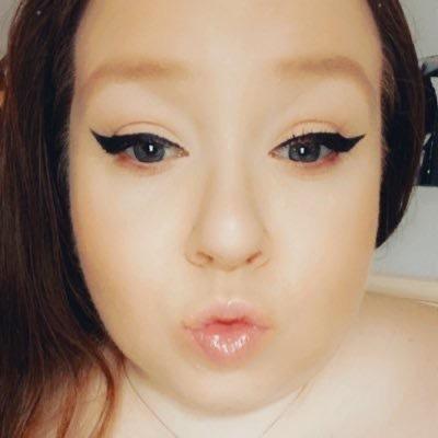 EmilyJaxxson profile image