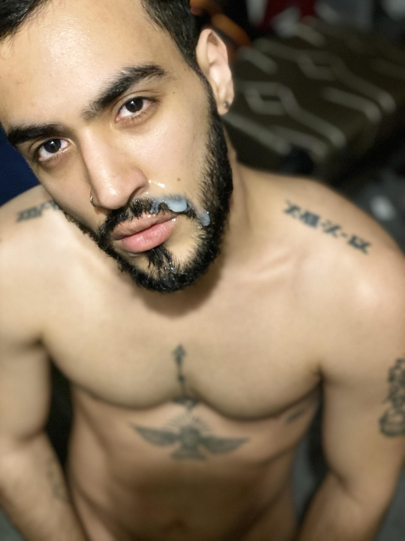 Douglas Smith profile image