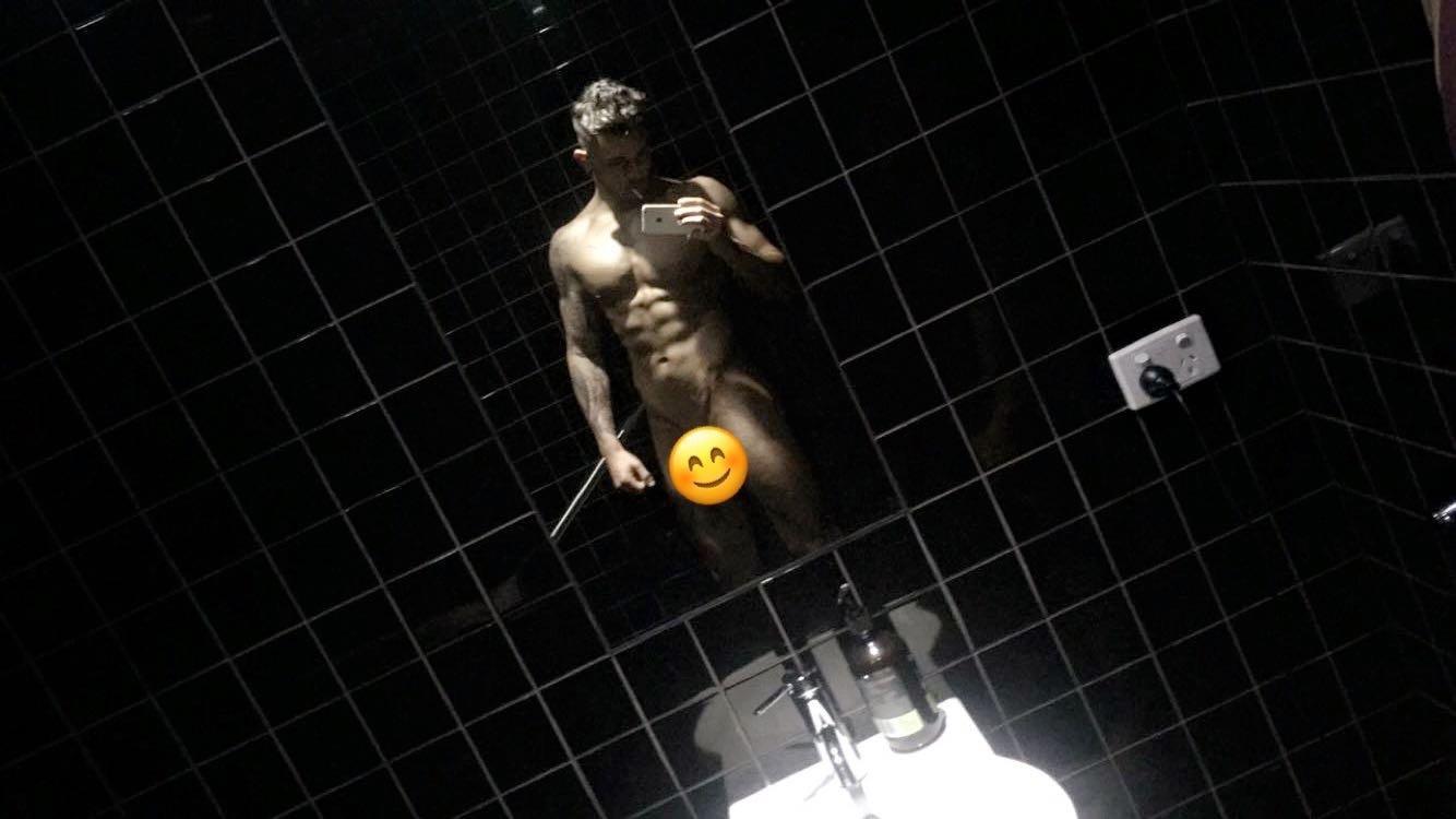 Alex Martinez Offical profile image