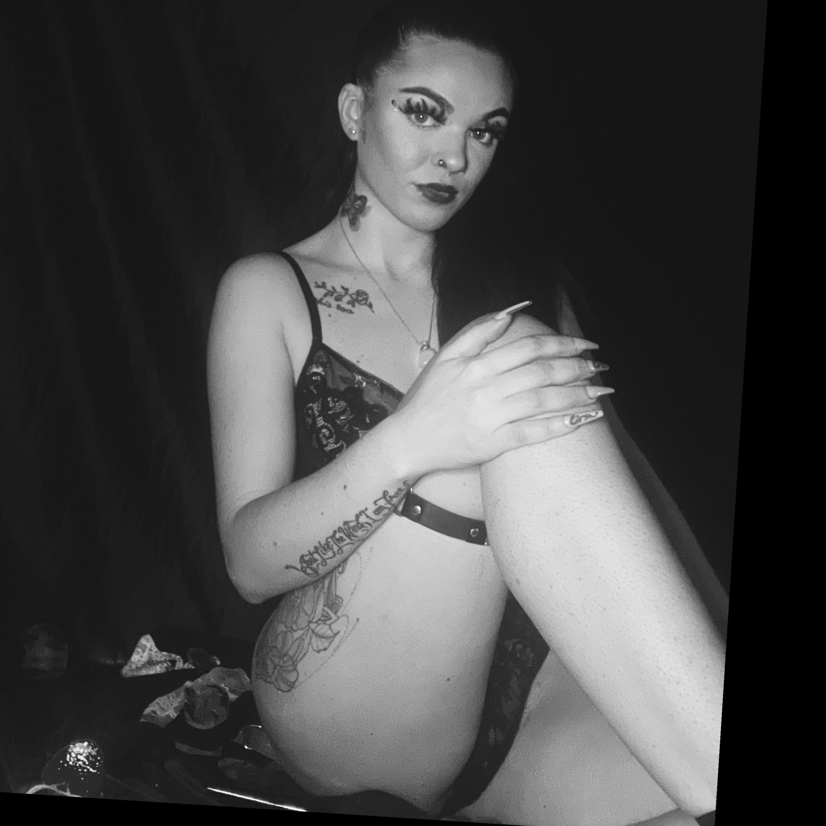 ♡Summer♡ profile image