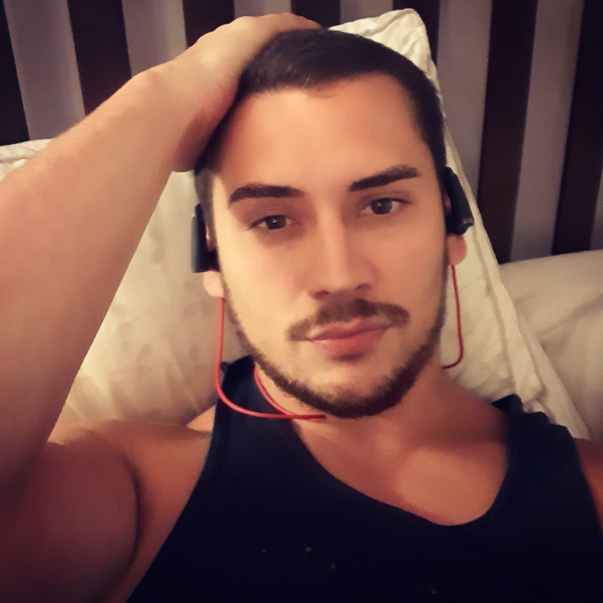 Hunter profile image