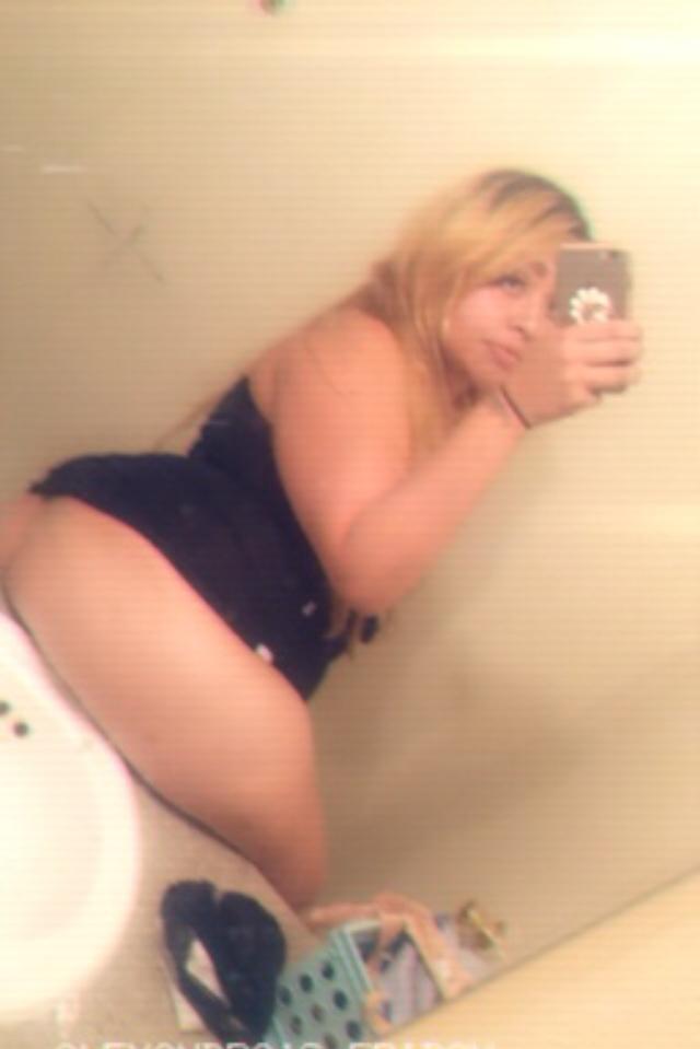 Daisy love profile image