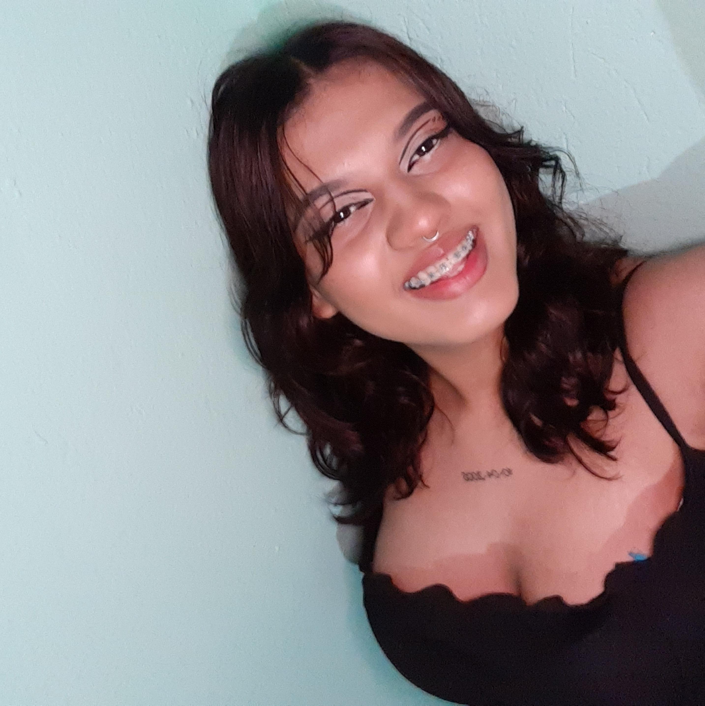 Emma_fetish profile image