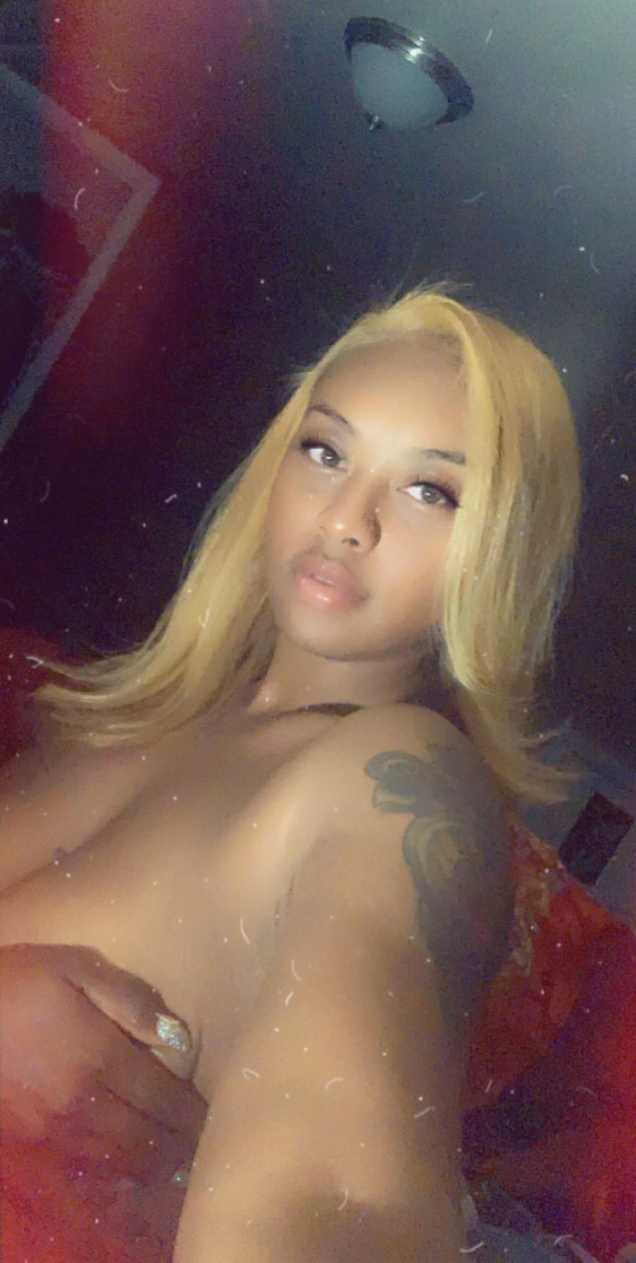 Blondie profile image