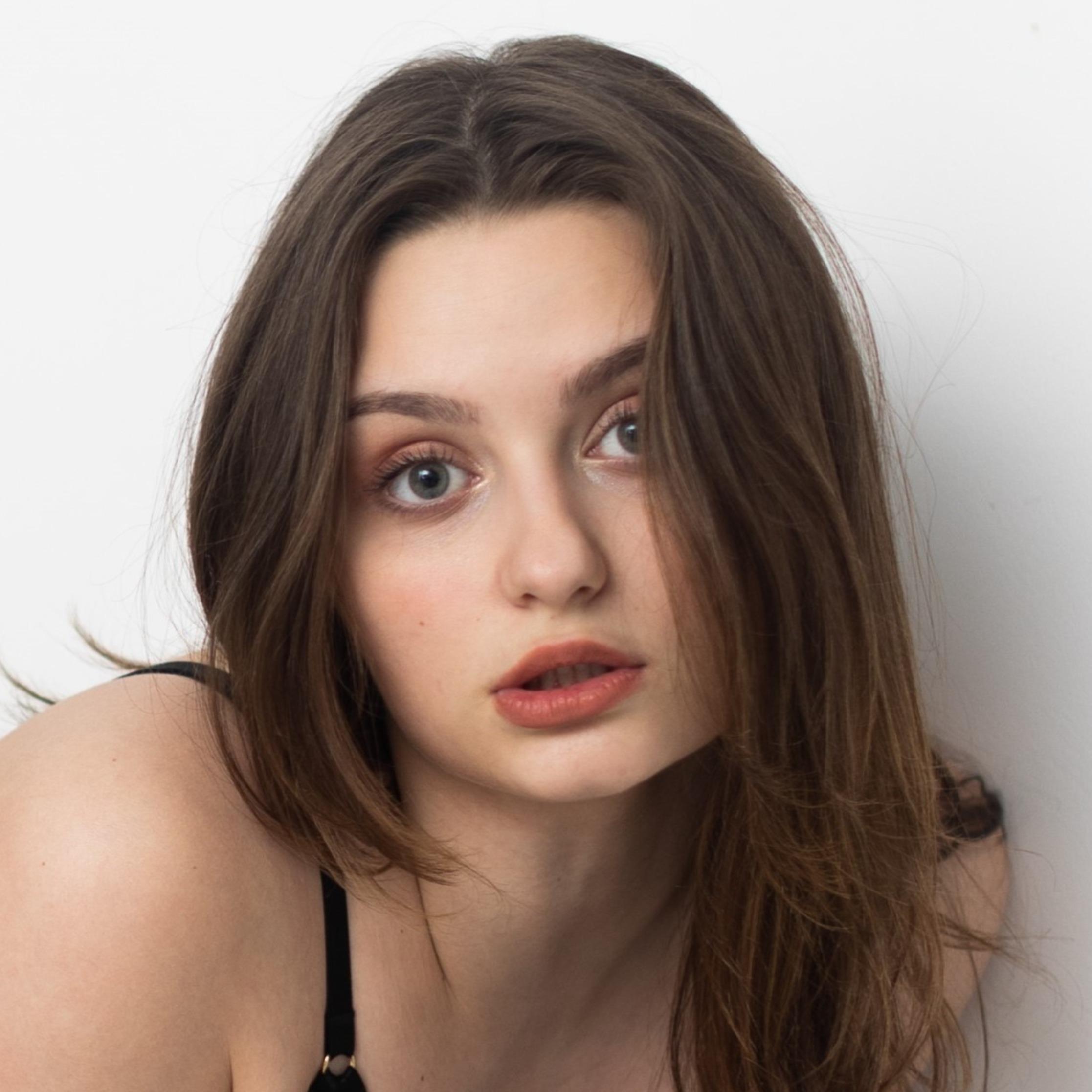 🔥𝐛𝐚𝐛𝐲 𝐰𝐢𝐭𝐡 𝐚 𝐃𝐄𝐄𝐏 𝐭𝐡𝐫𝐨𝐚𝐭 💦 profile image