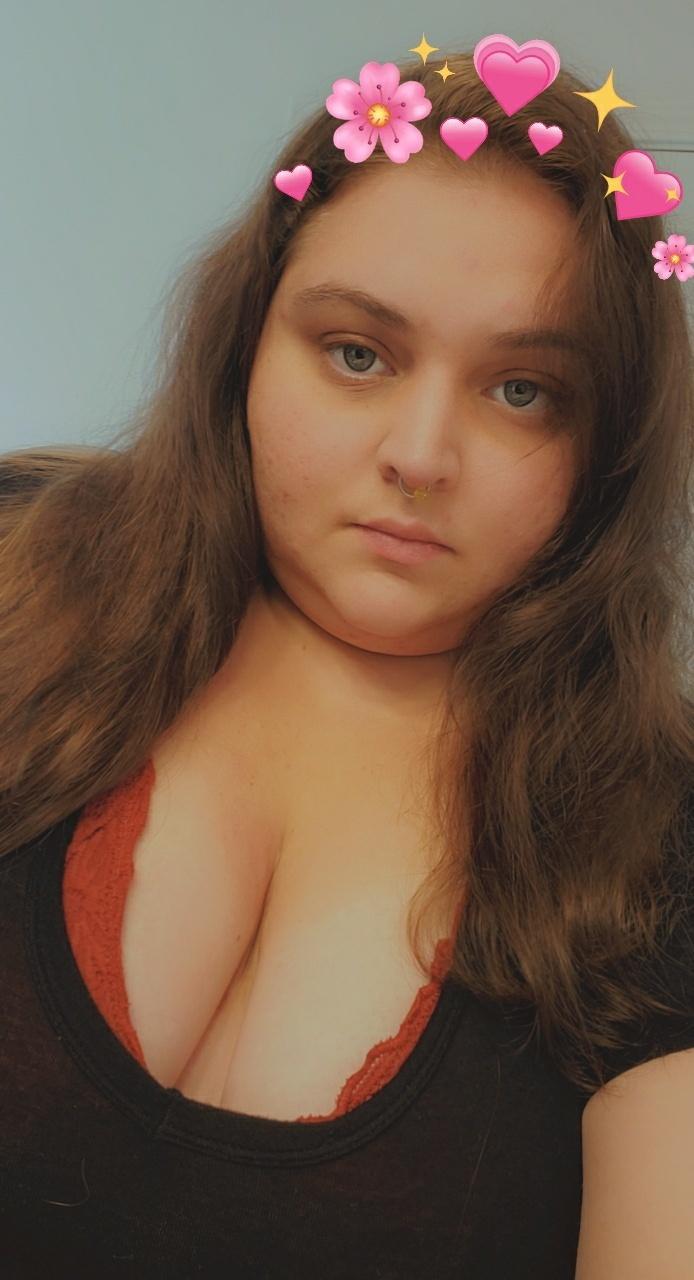 goth girl thicc profile image