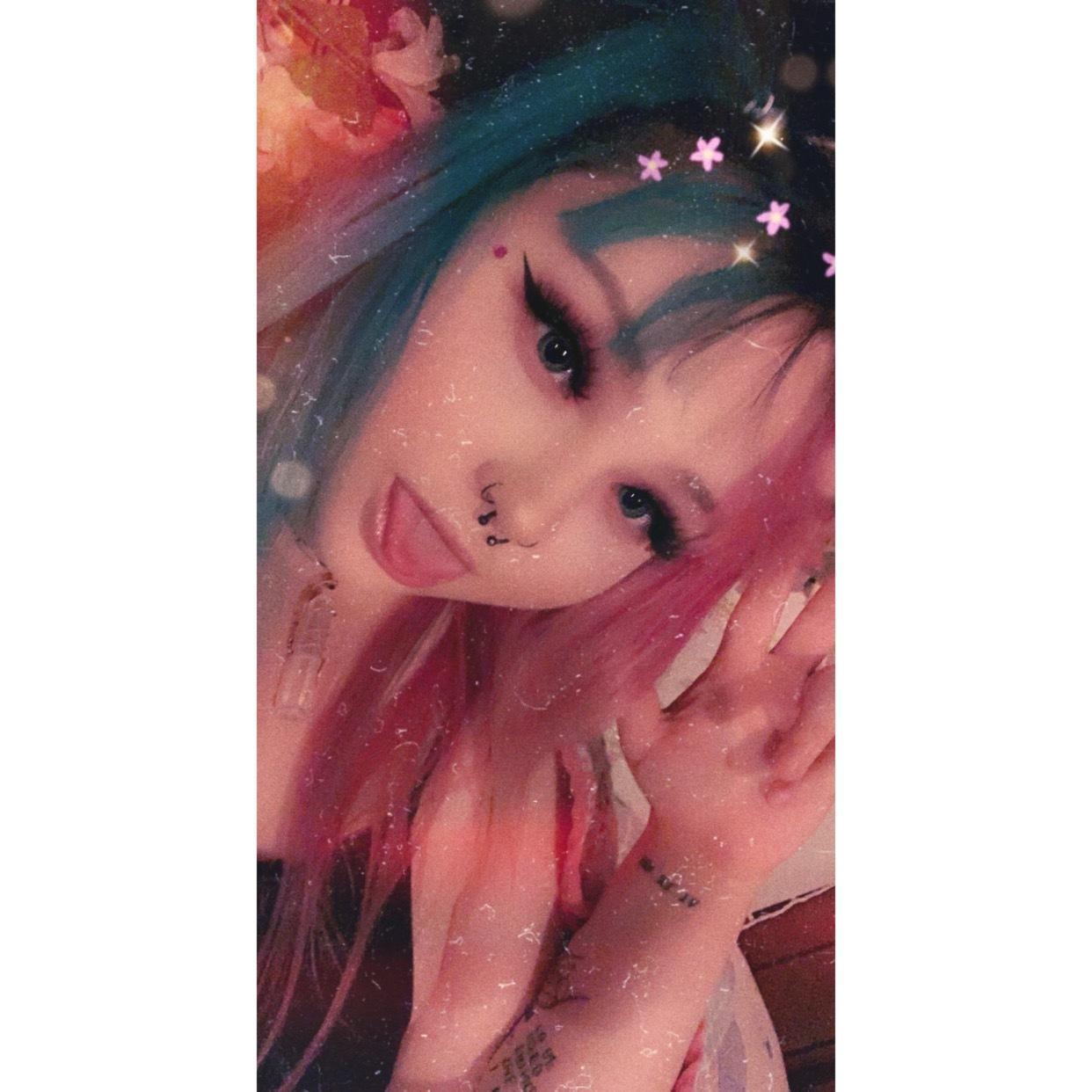 pixie 🦋 profile image