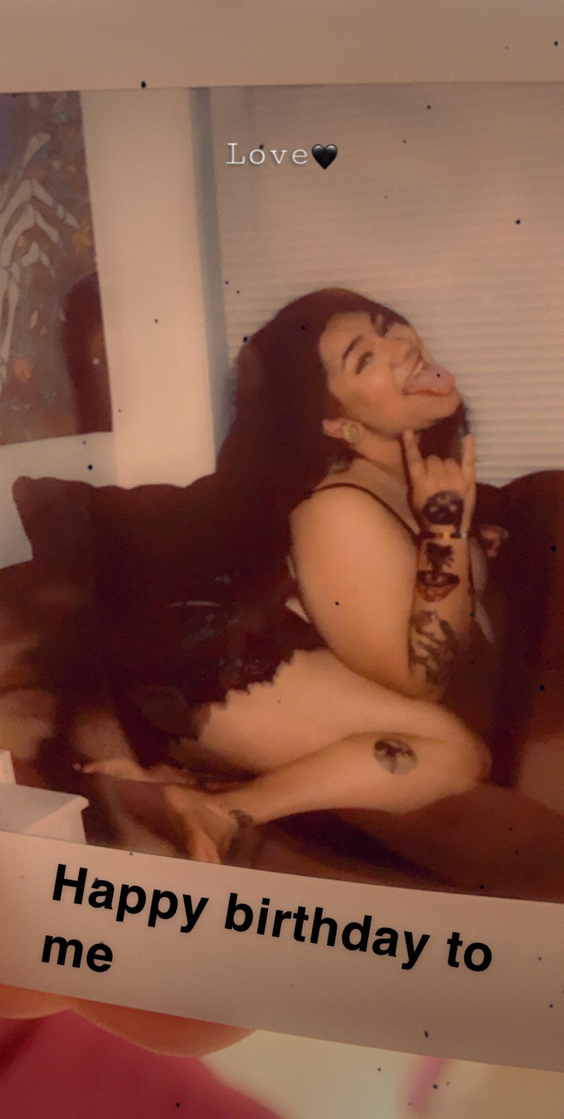 Feet queen profile image