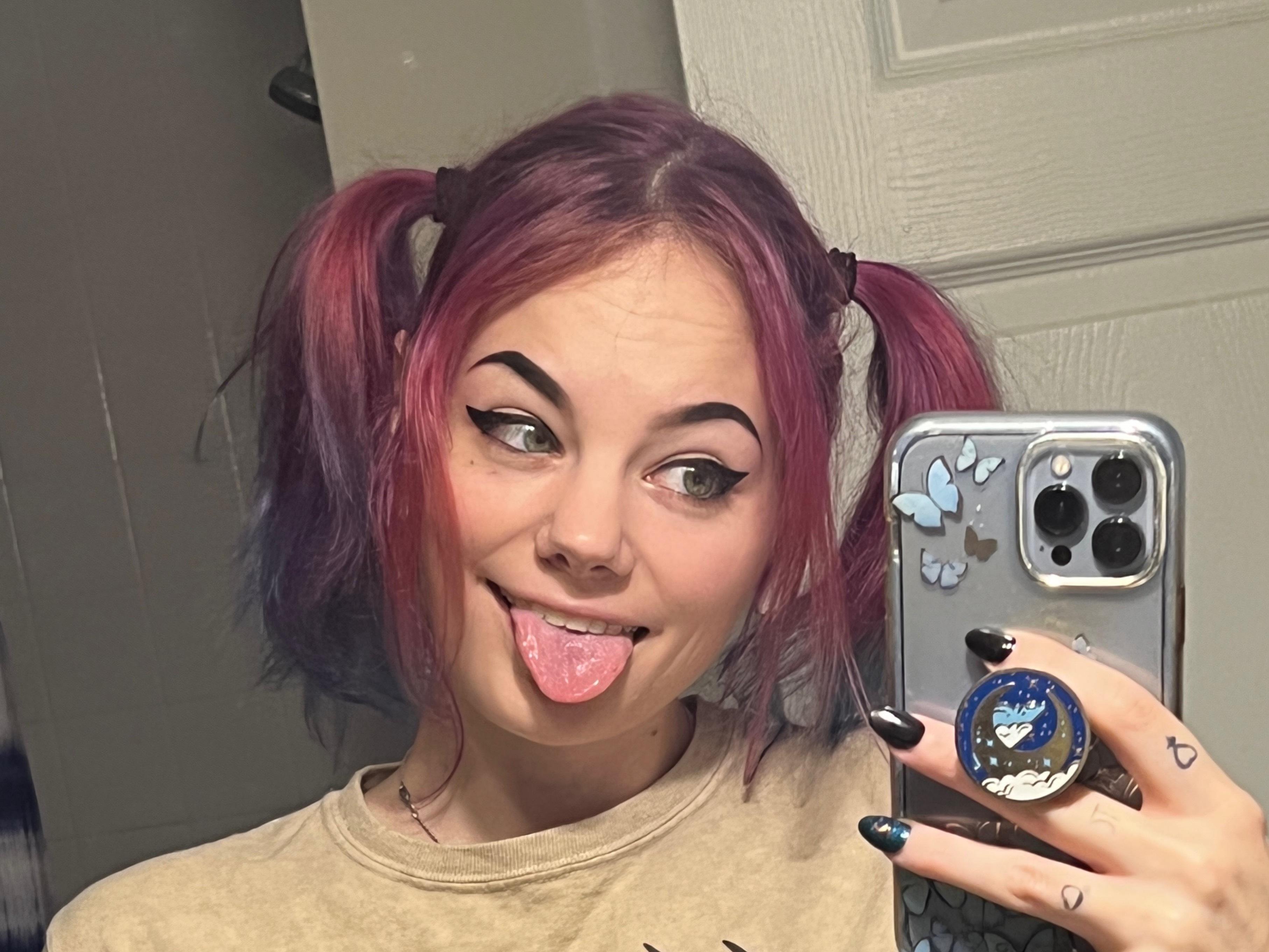 Skyla Rayne profile image