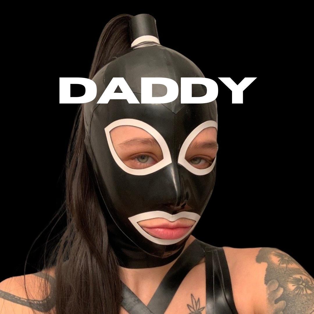 𝔖𝔢𝔯𝔳𝔢 𝔐𝔦𝔠𝔨𝔢𝔶 🇨🇦 profile image