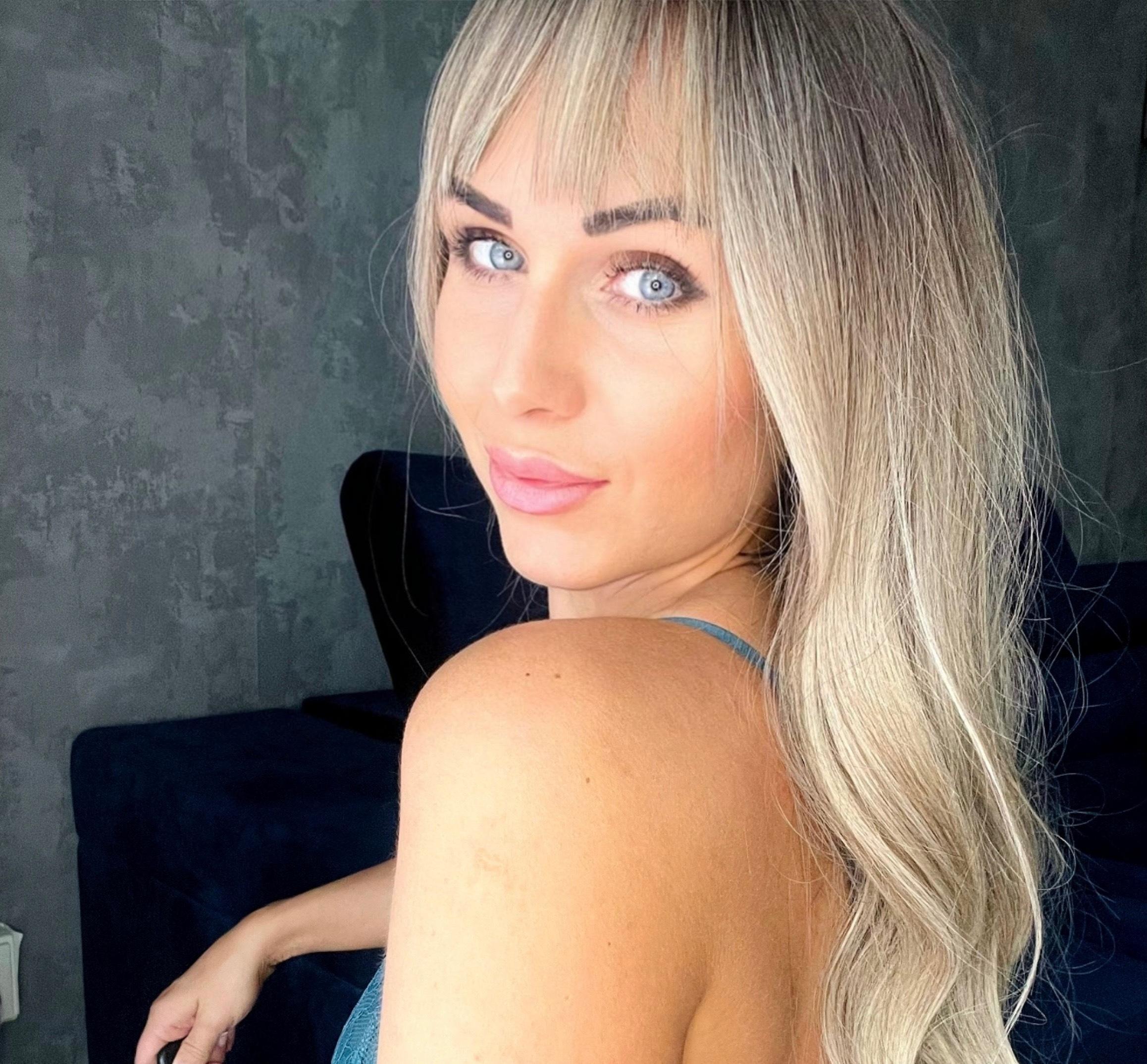 Nikoletka profile image