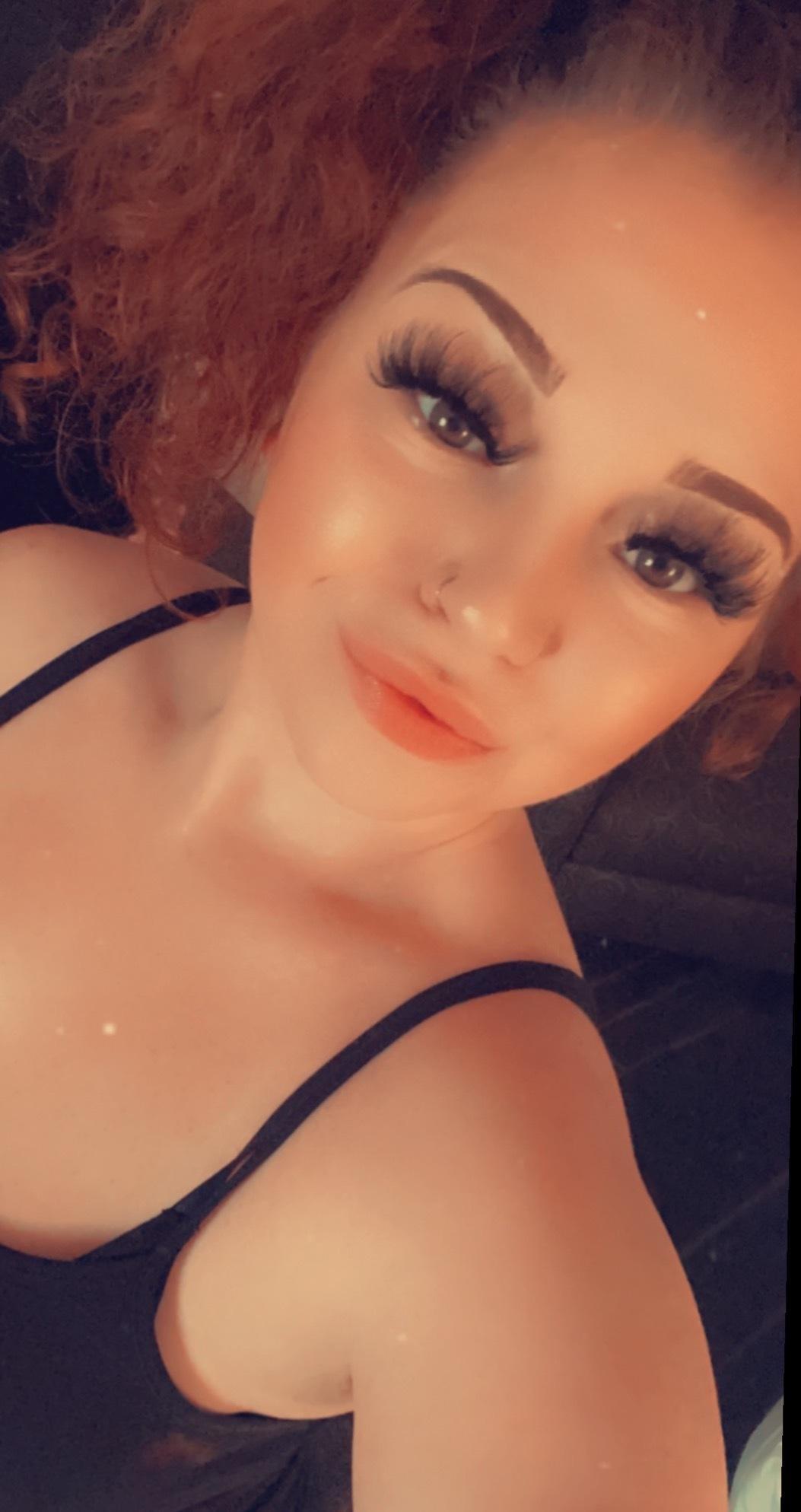 Reddmariee profile image