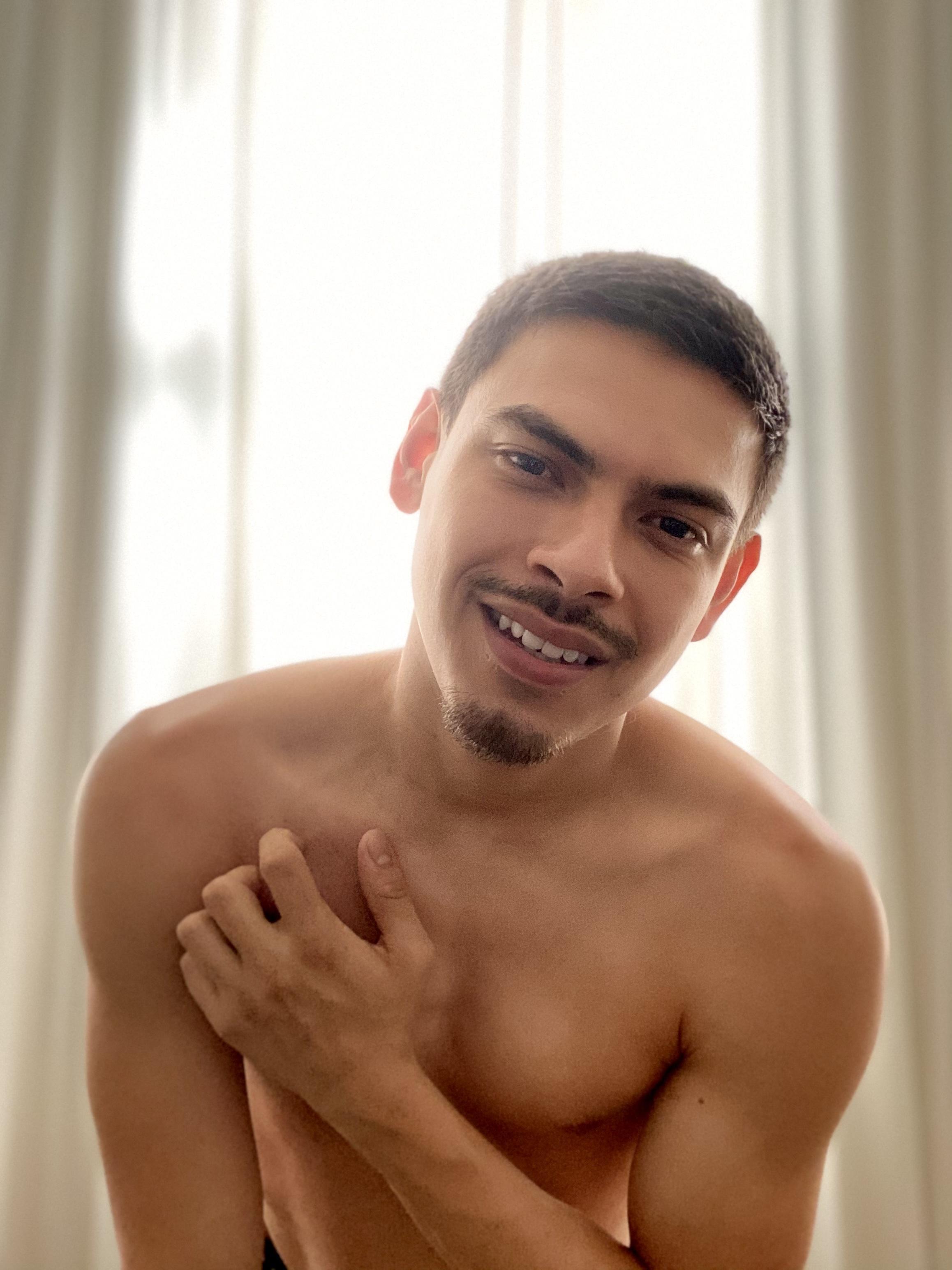 Downtown Erickk profile image