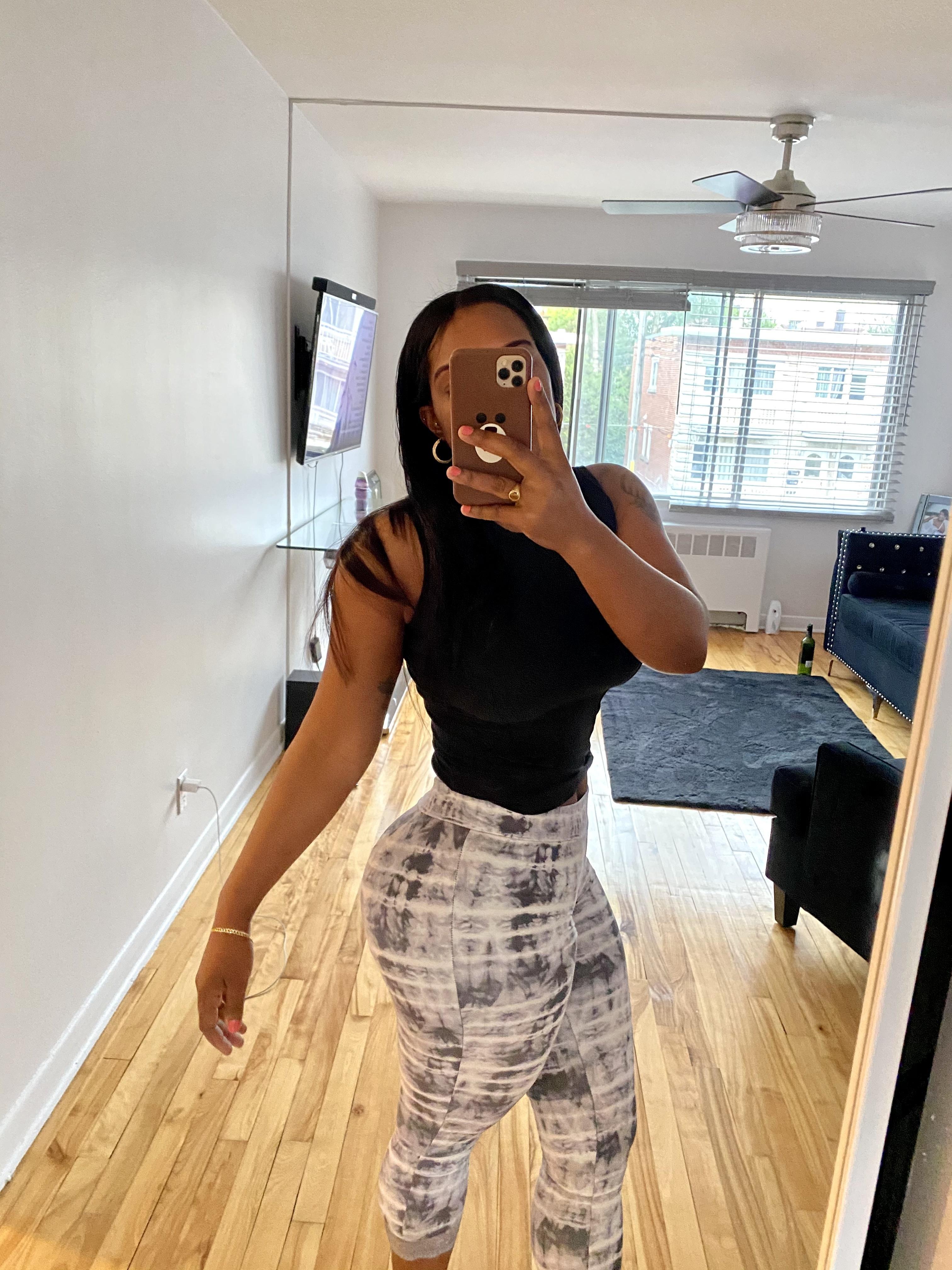 Sexy black profile image