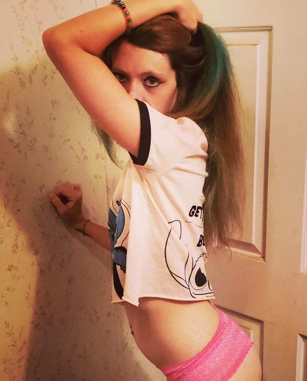 Crimson Kitten profile image