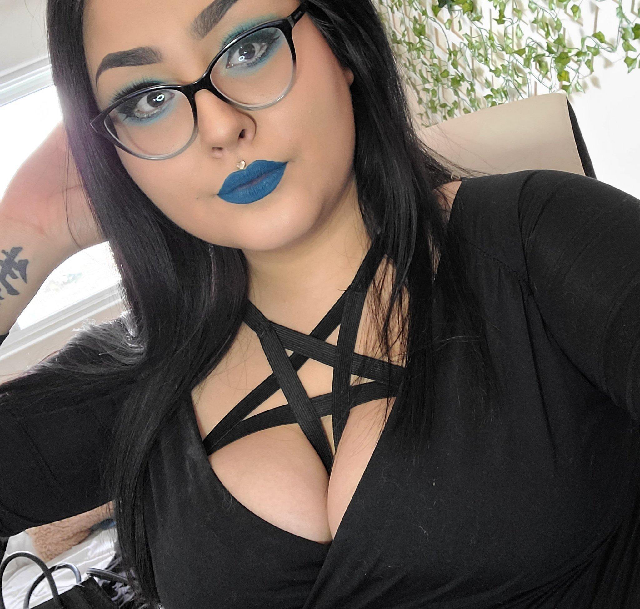 Brandi Graves profile image