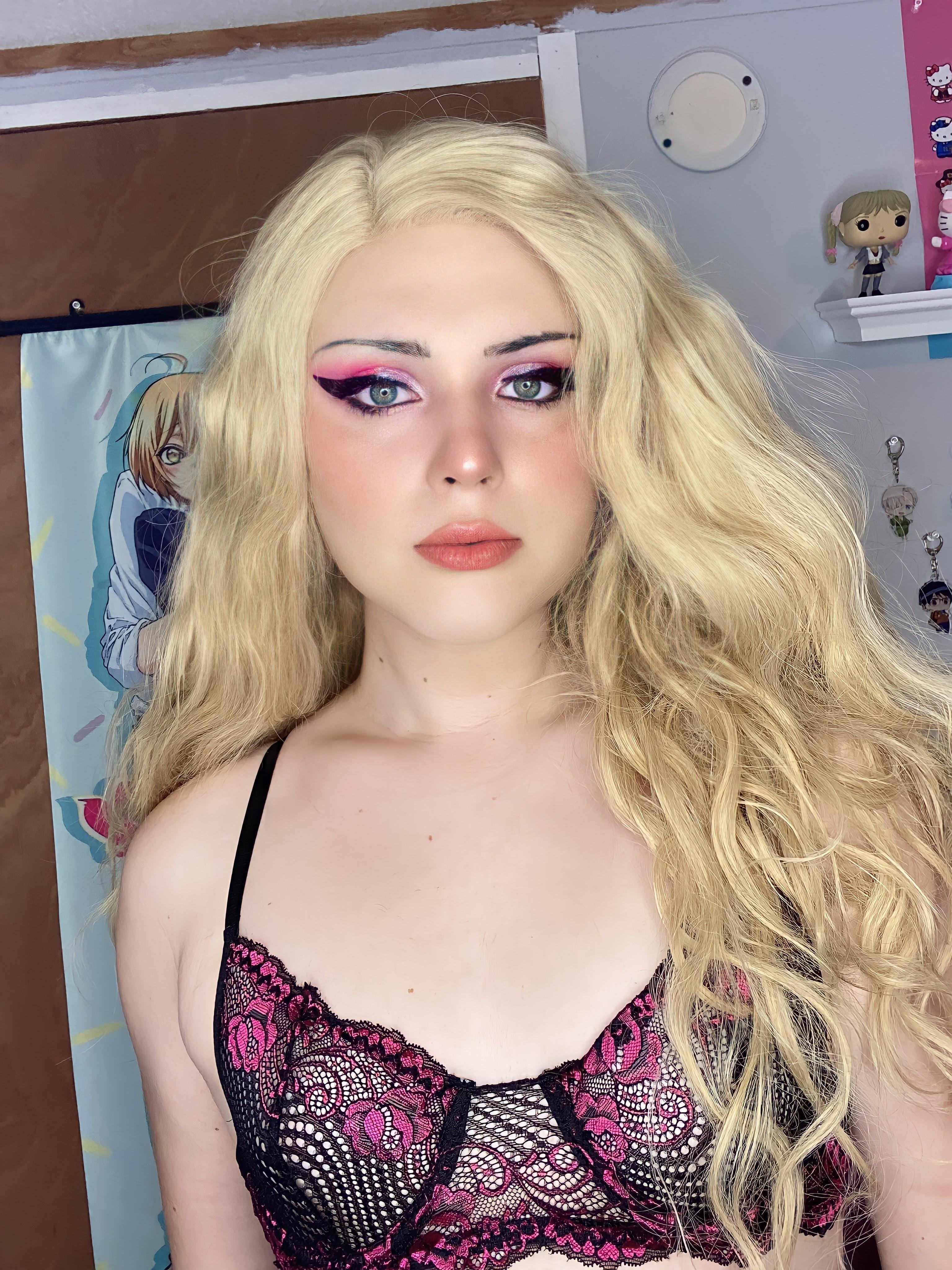 Play girl stef profile image