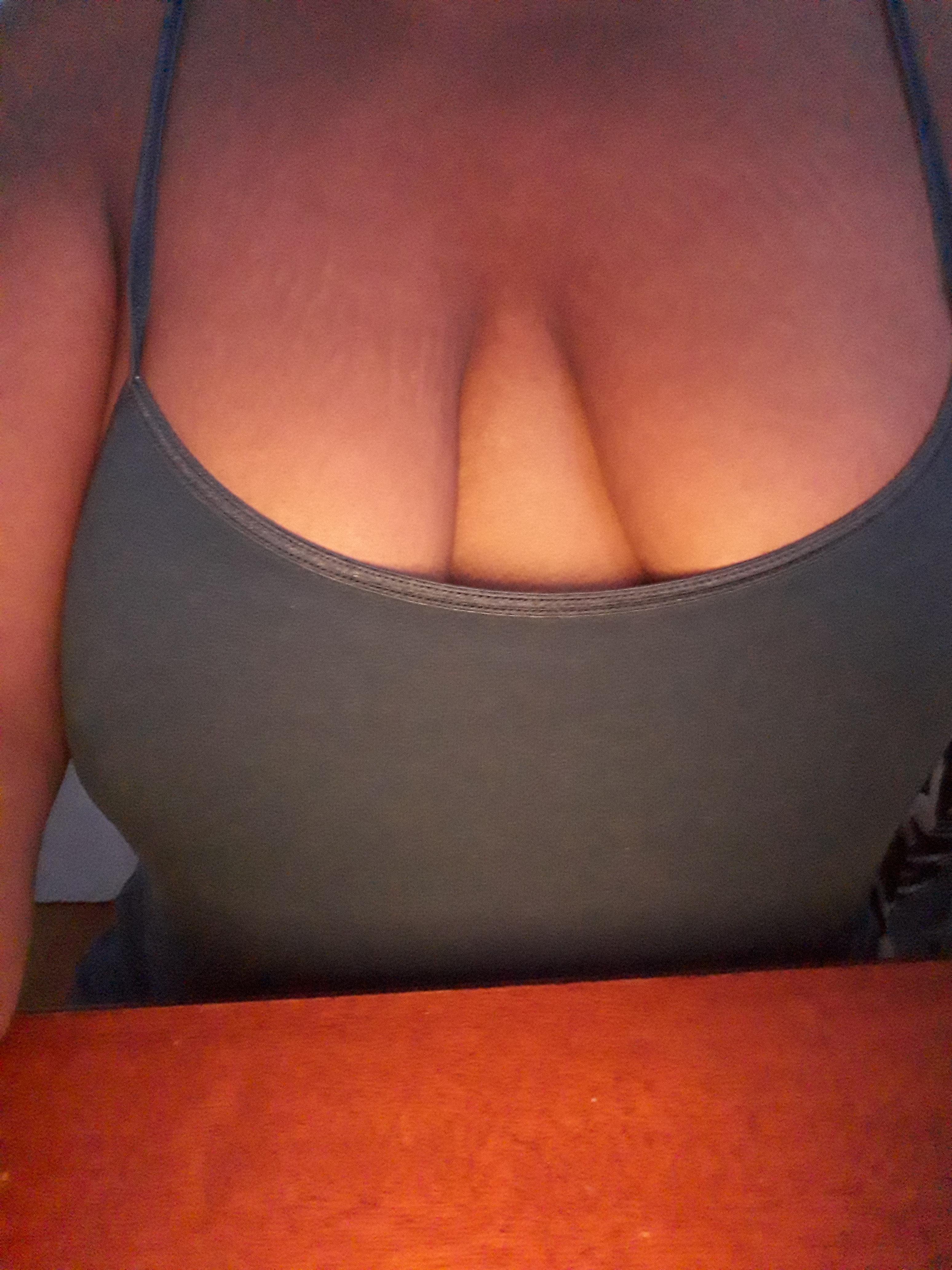 Queen49 profile image