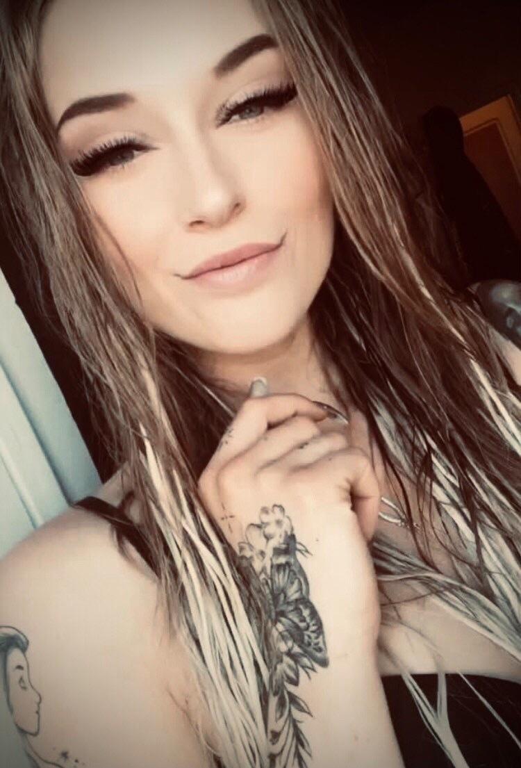 Sabina Dove profile image