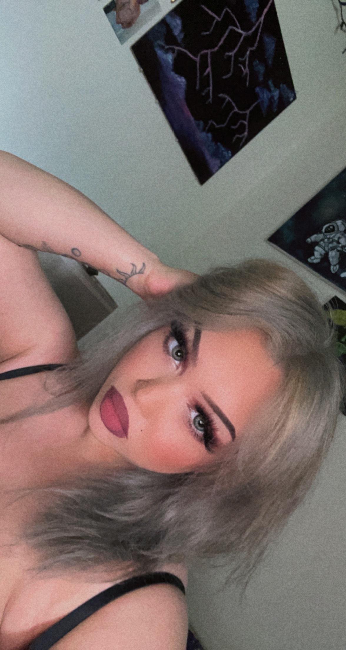 VI💋 profile image