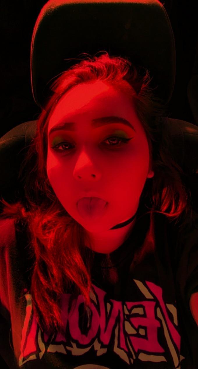 ✨🍓strawberry bitch🍓✨ profile image