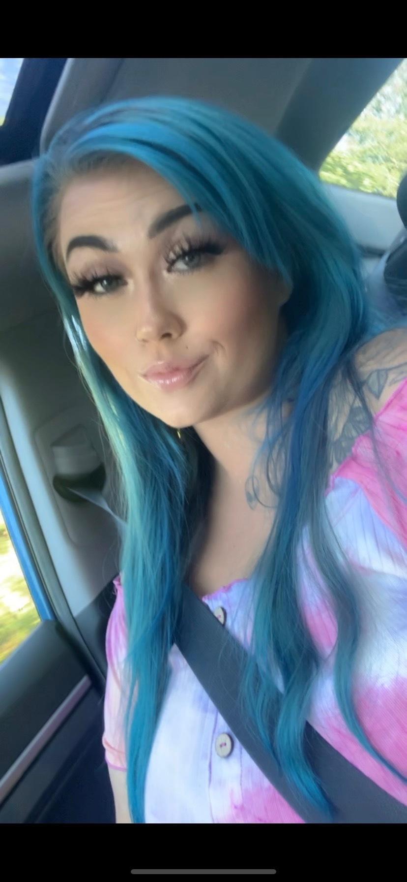 Queen Jellie ☔️👑 profile image