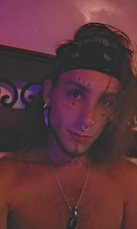 Shaggy Lyric profile image