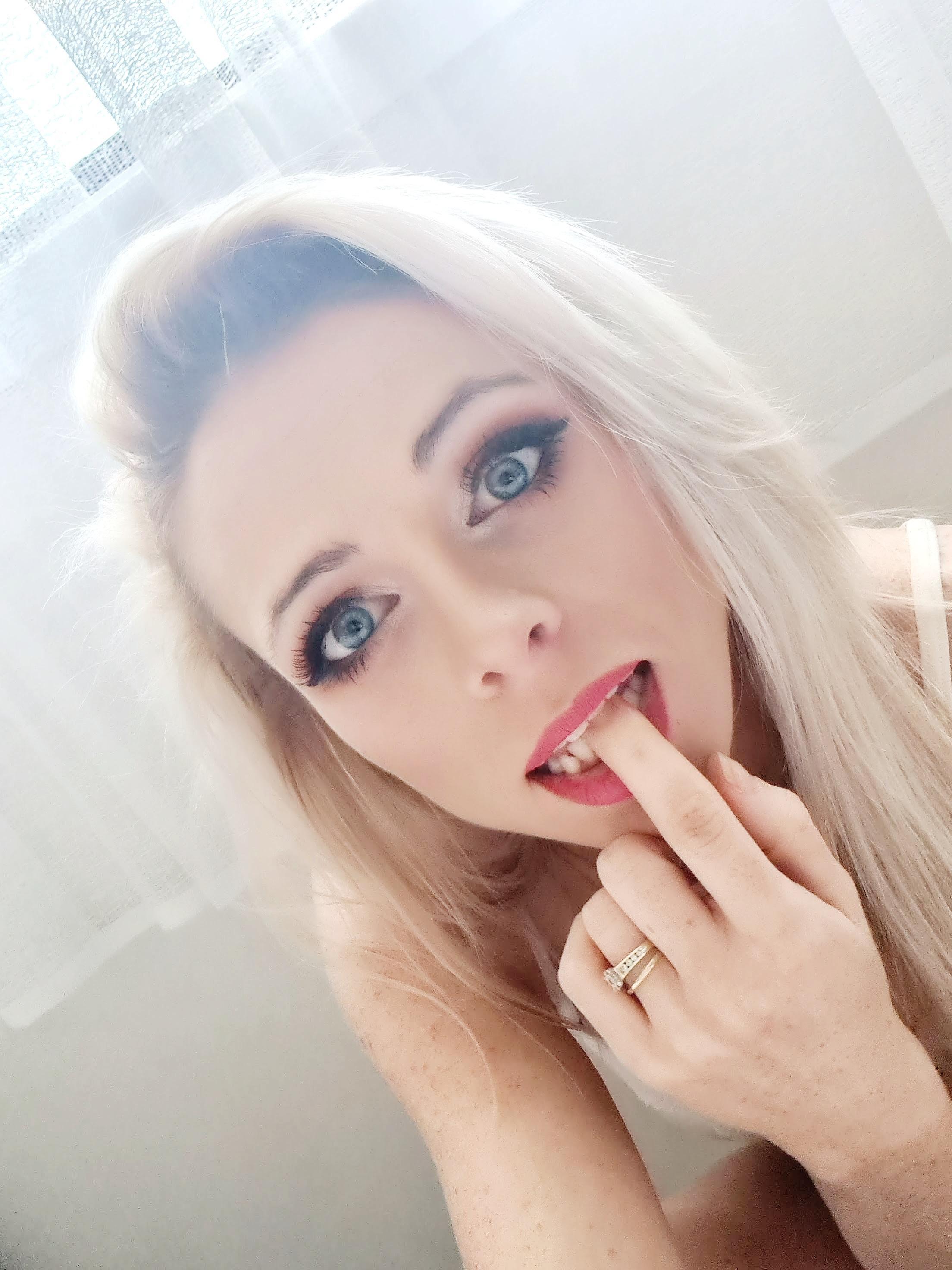 Mess-Making Mr & Mrs profile image