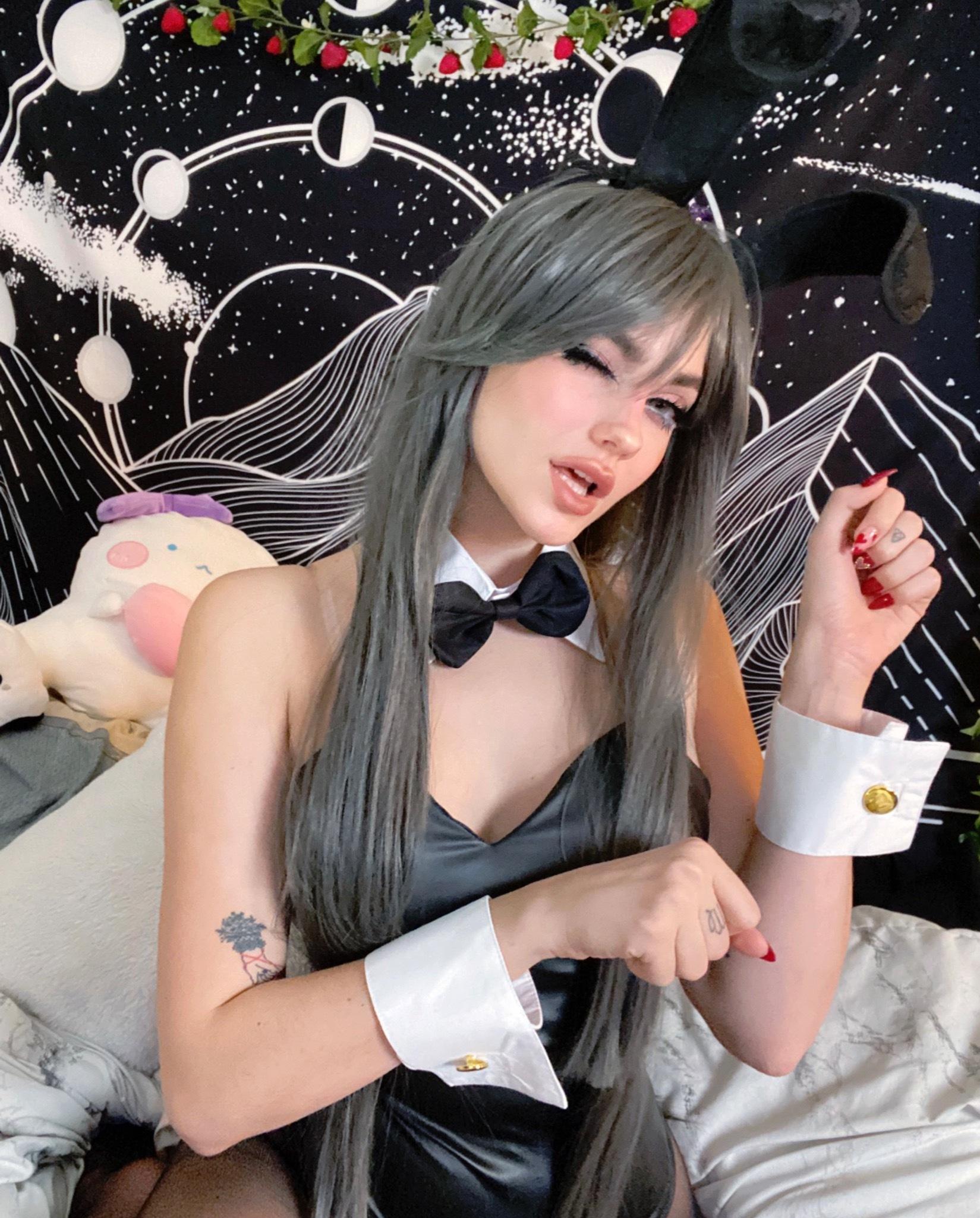 your ghost gf profile image