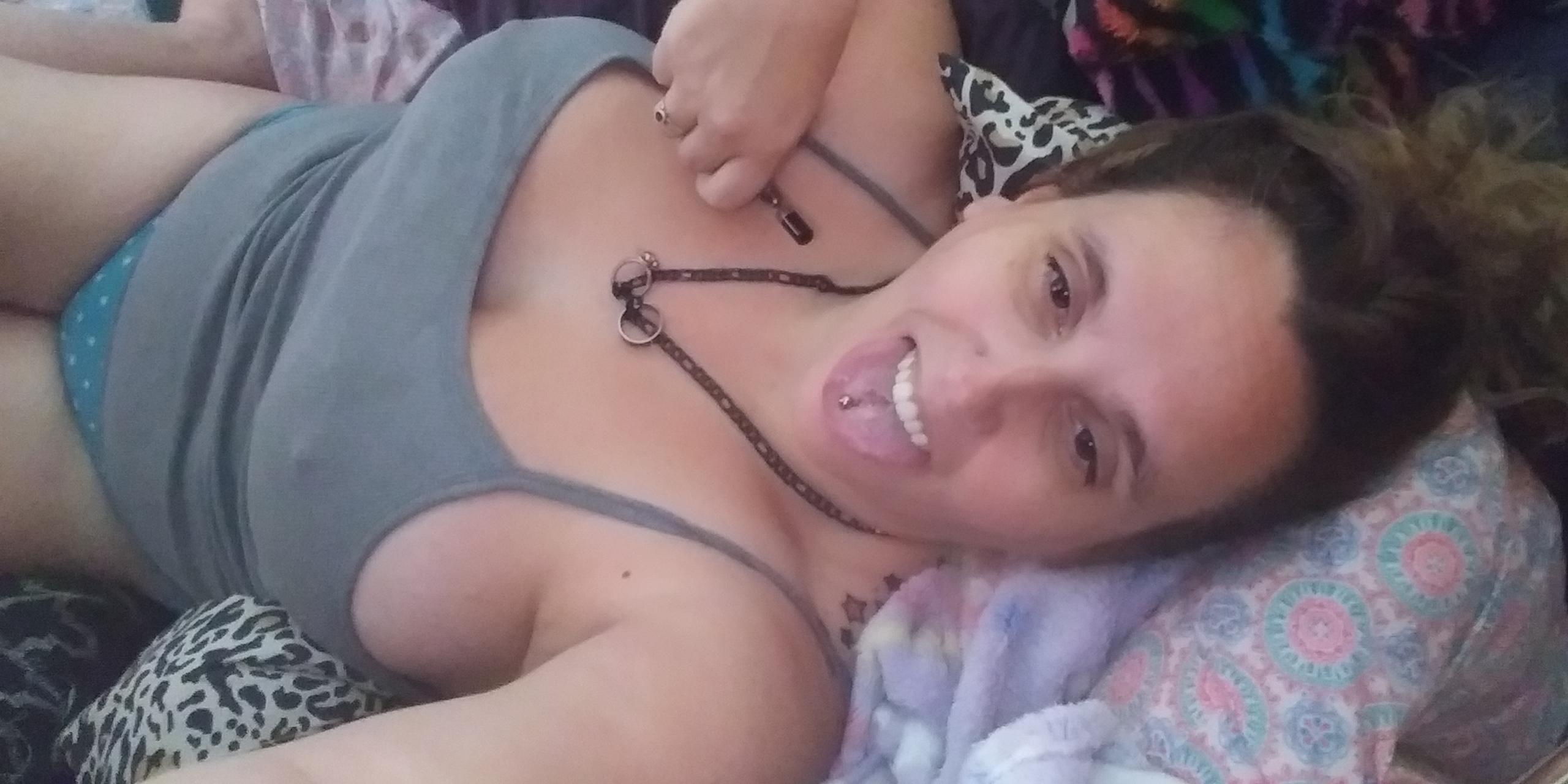 your fave weirdo profile image