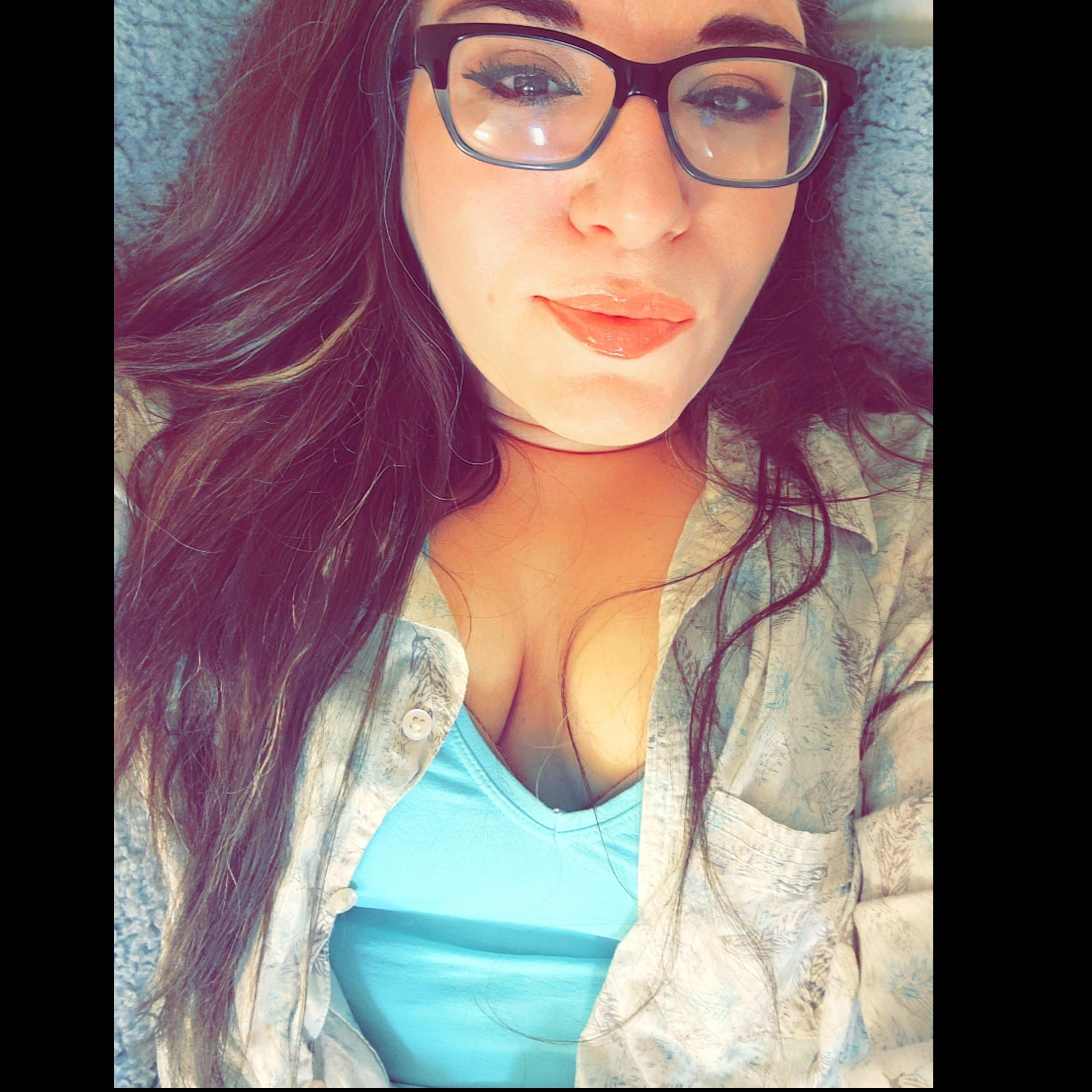 Miss Nikkicole profile image