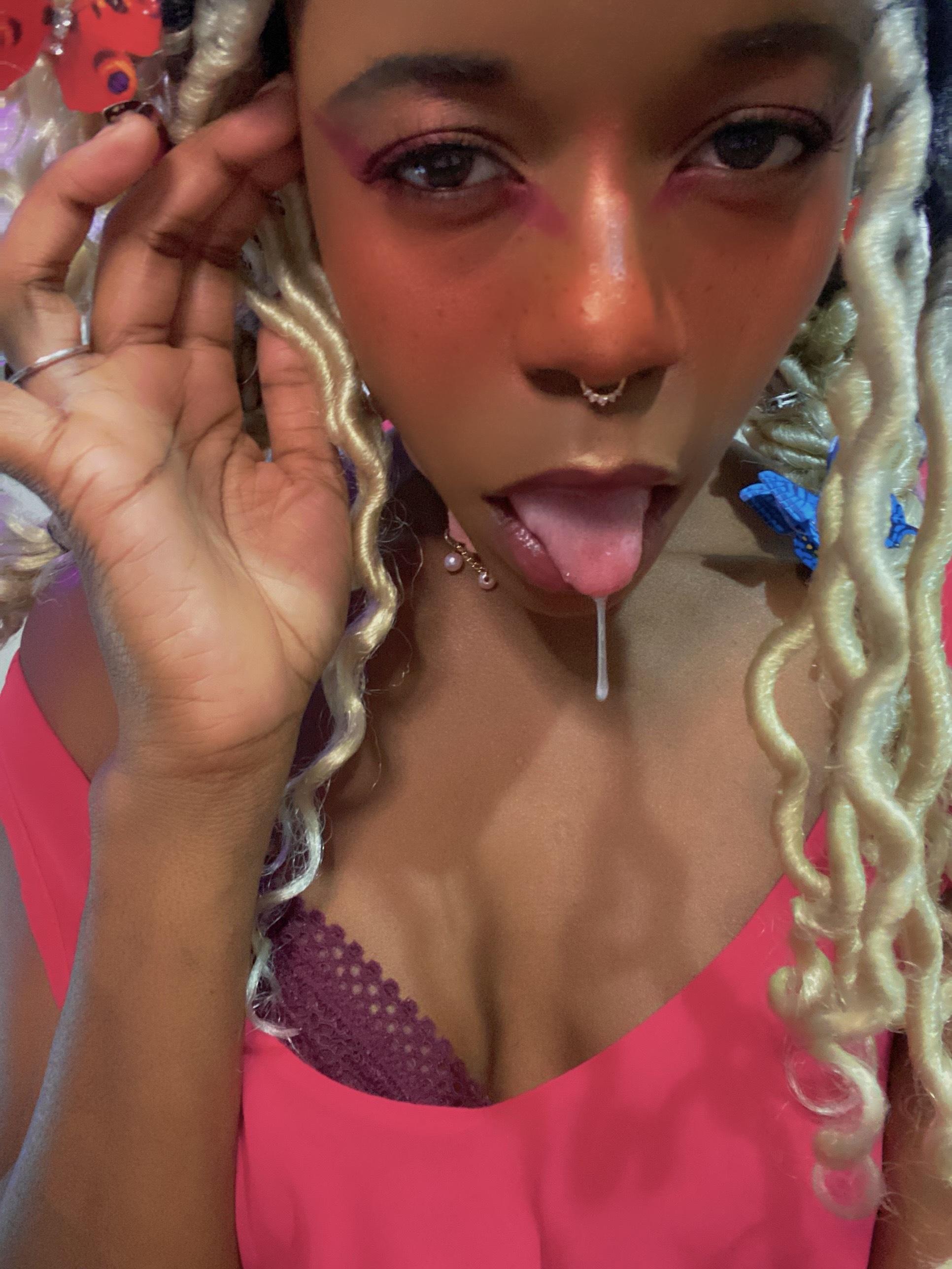 ꪀꪗ᥊ profile image