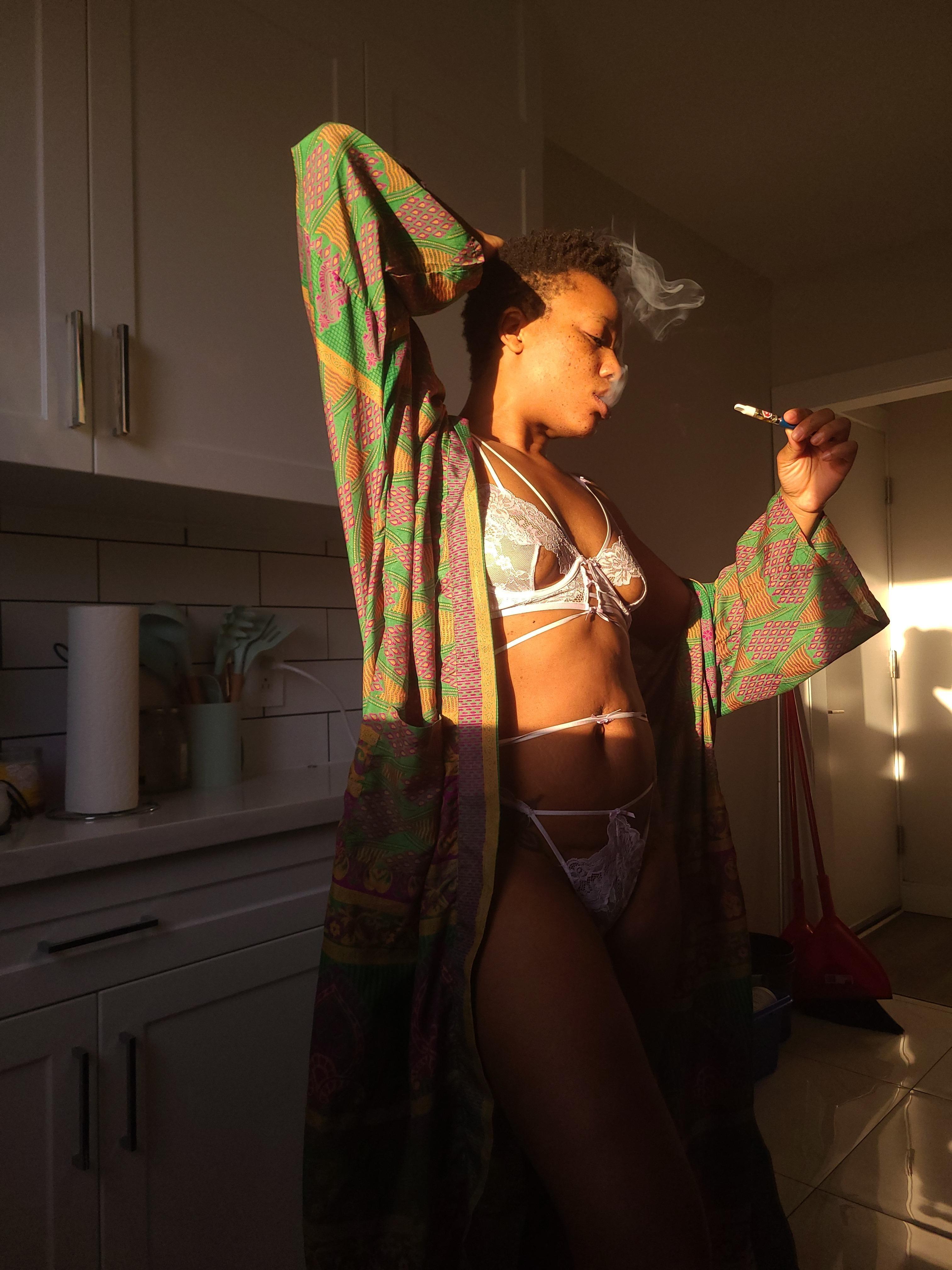 Seductive Kushy Kinky profile image