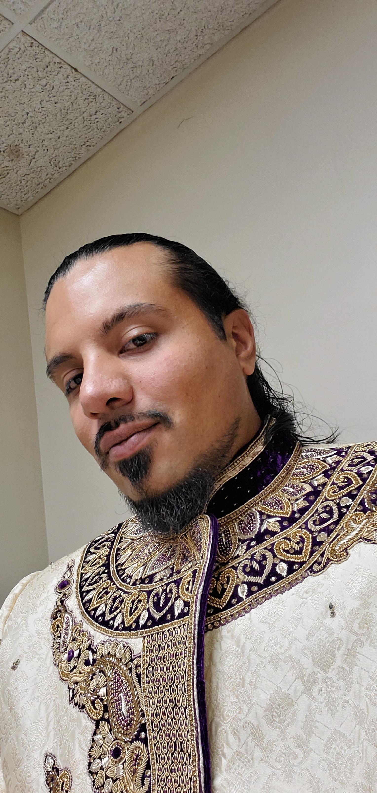 Handsome Vic profile image