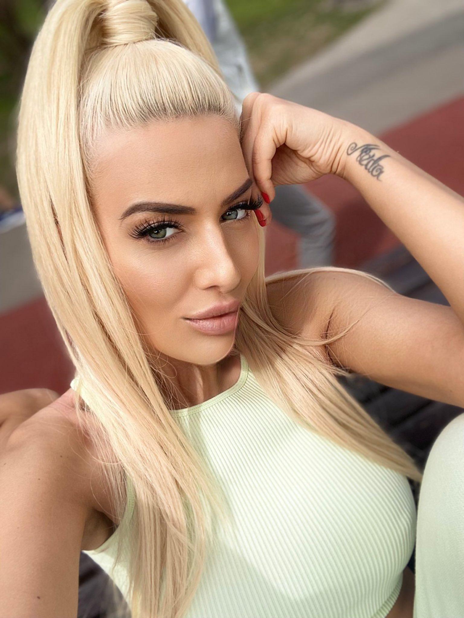 Blanche Summer profile image